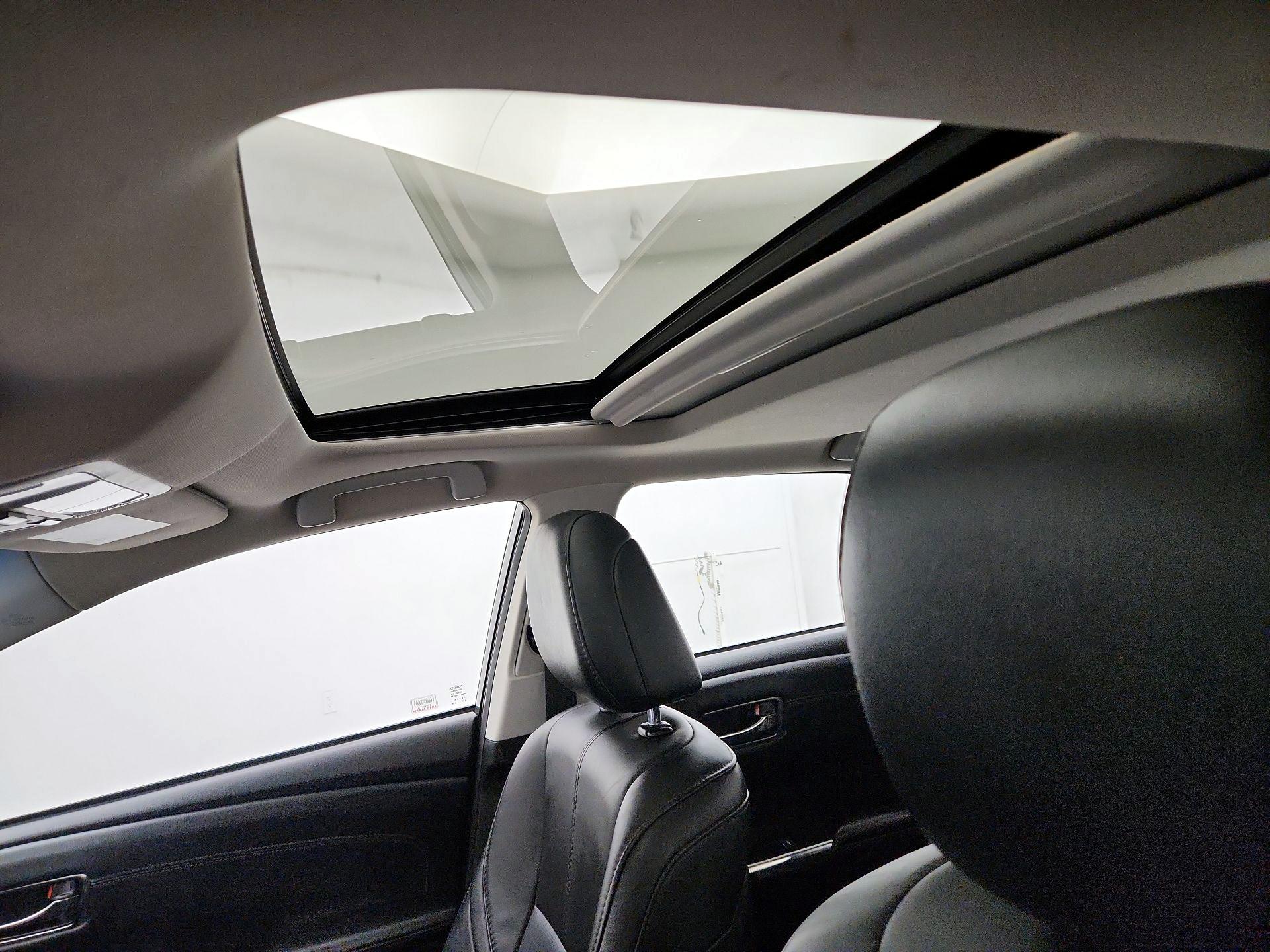 Thumbnail: 2013 Toyota Avalon - 20