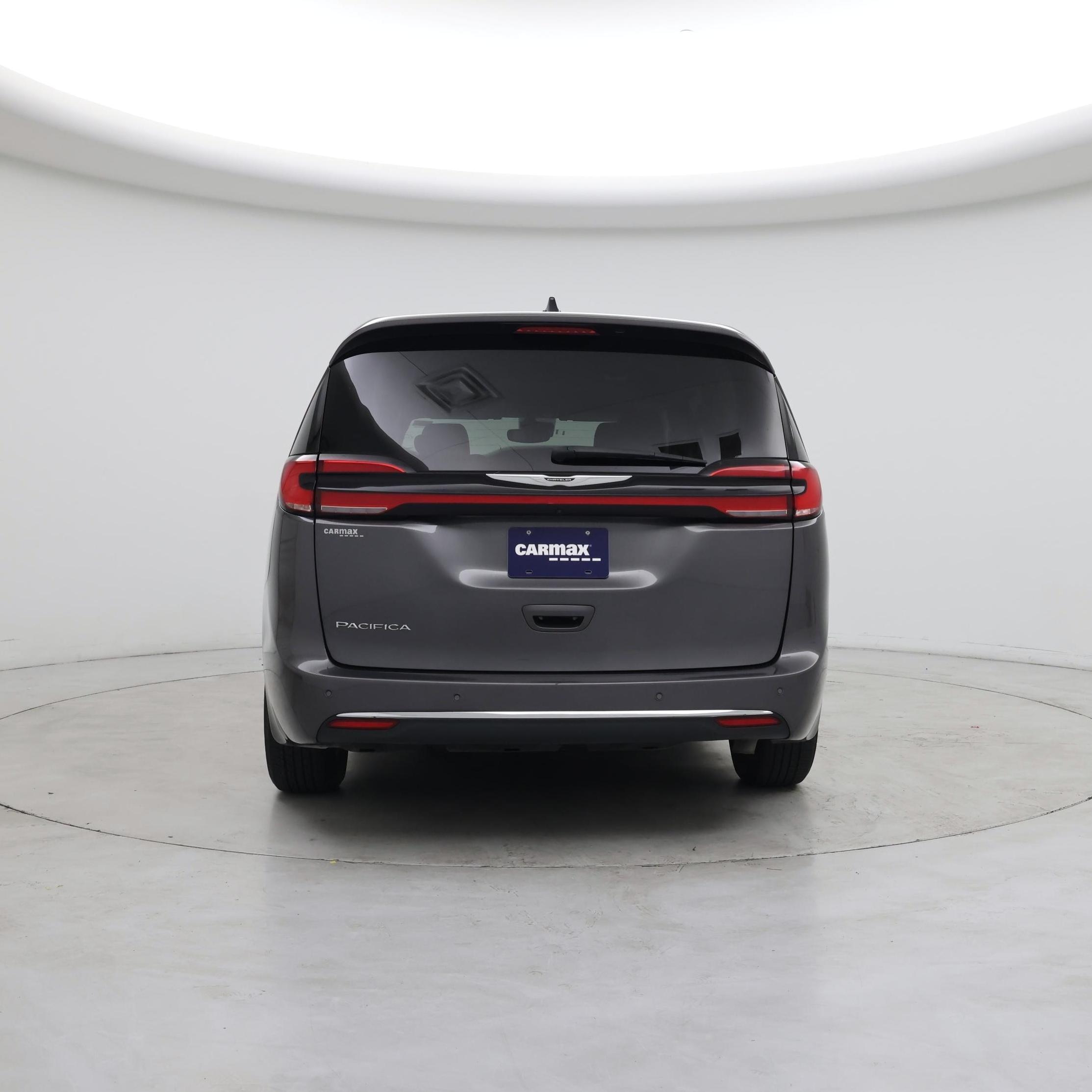 Thumbnail: 2023 Chrysler Pacifica - 6