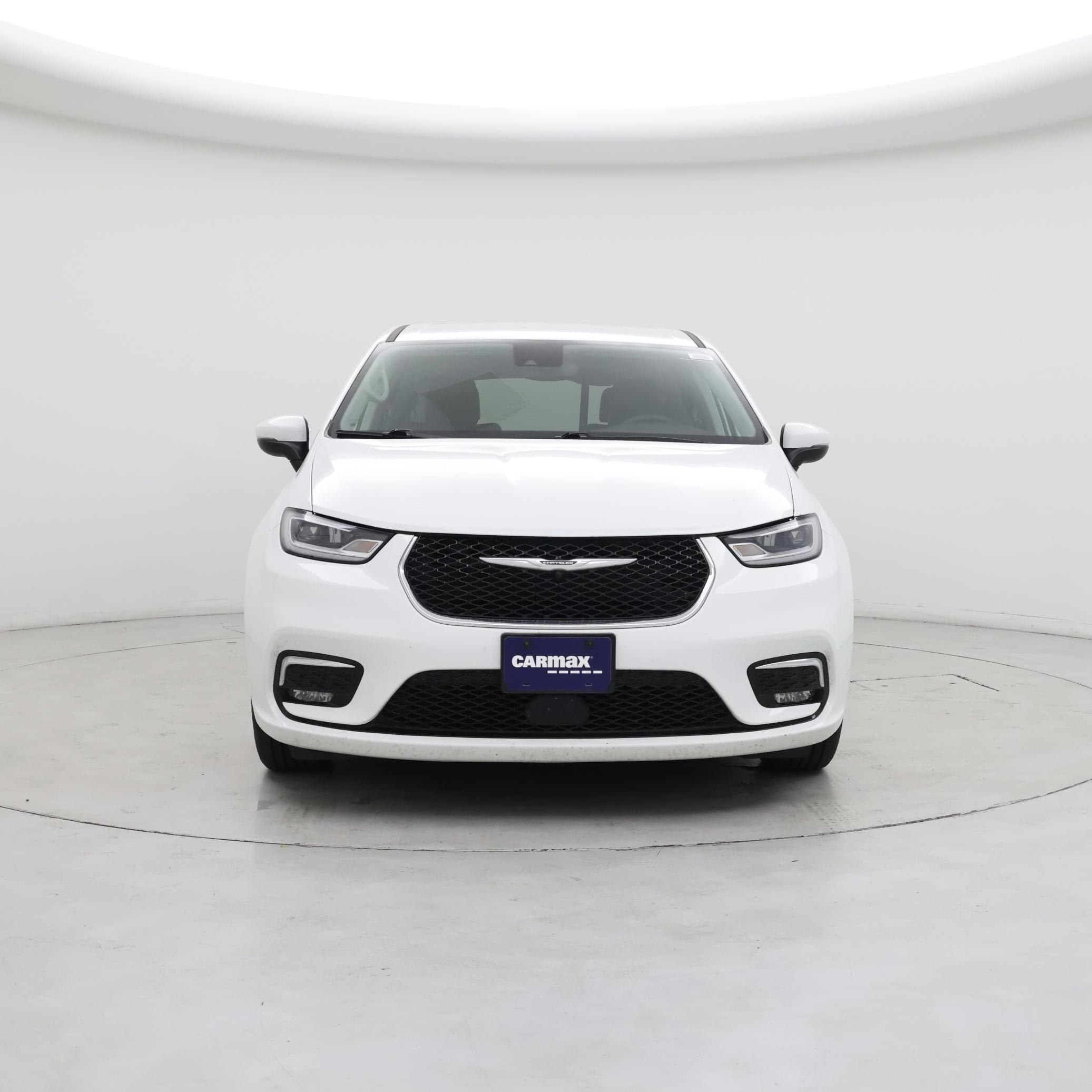 Thumbnail: 2023 Chrysler Pacifica - 5