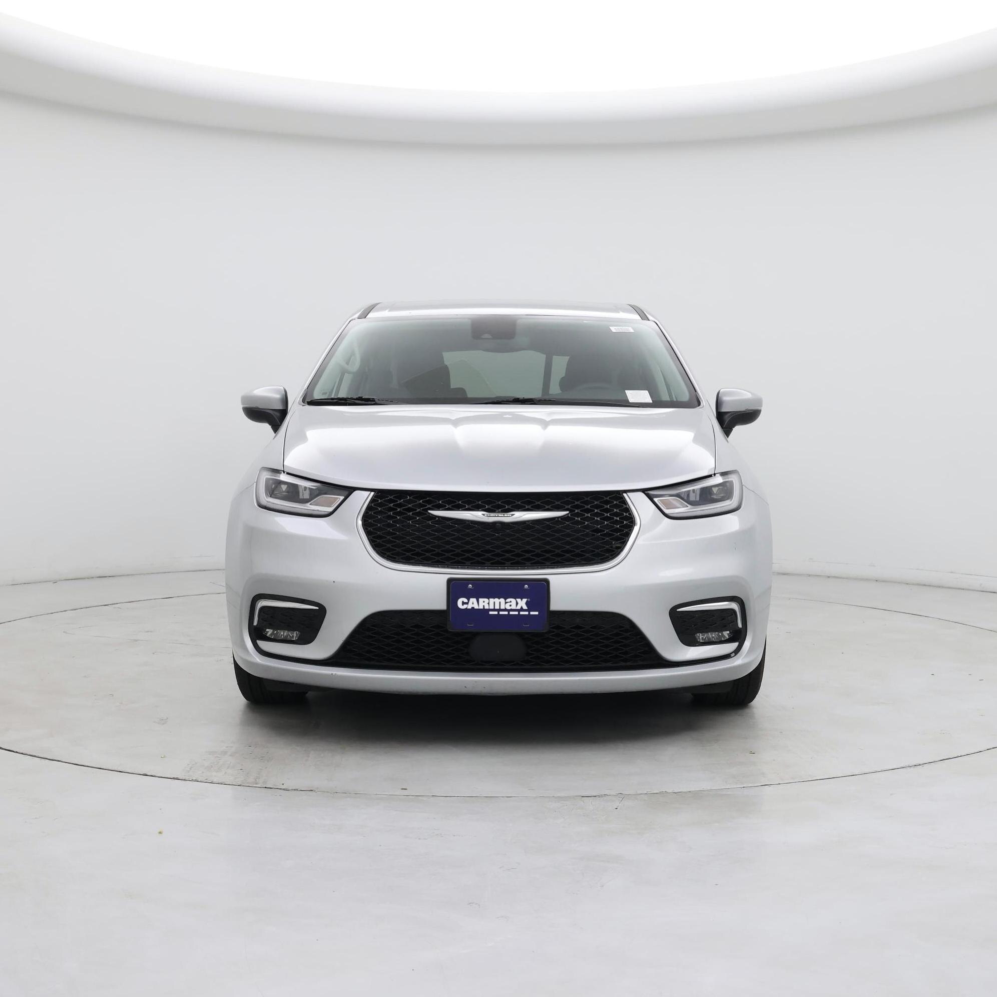 Thumbnail: 2023 Chrysler Pacifica - 5