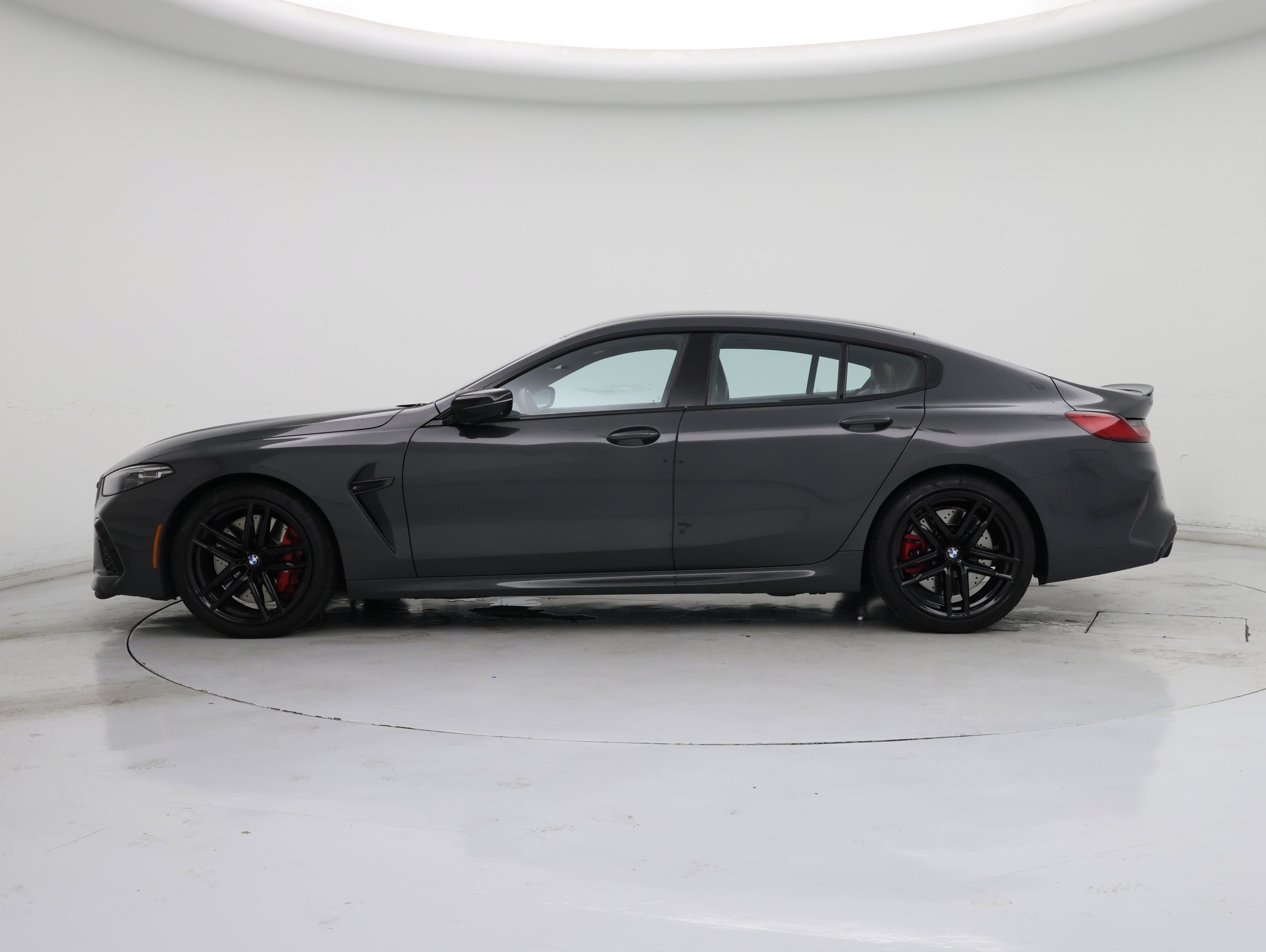 Thumbnail: 2022 BMW M8 - 3