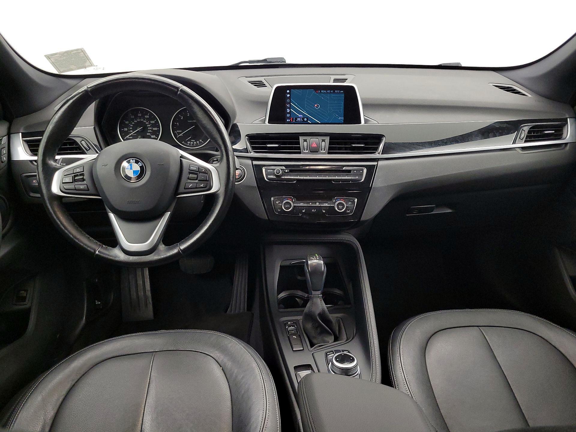 Thumbnail: 2018 BMW X1 - 9