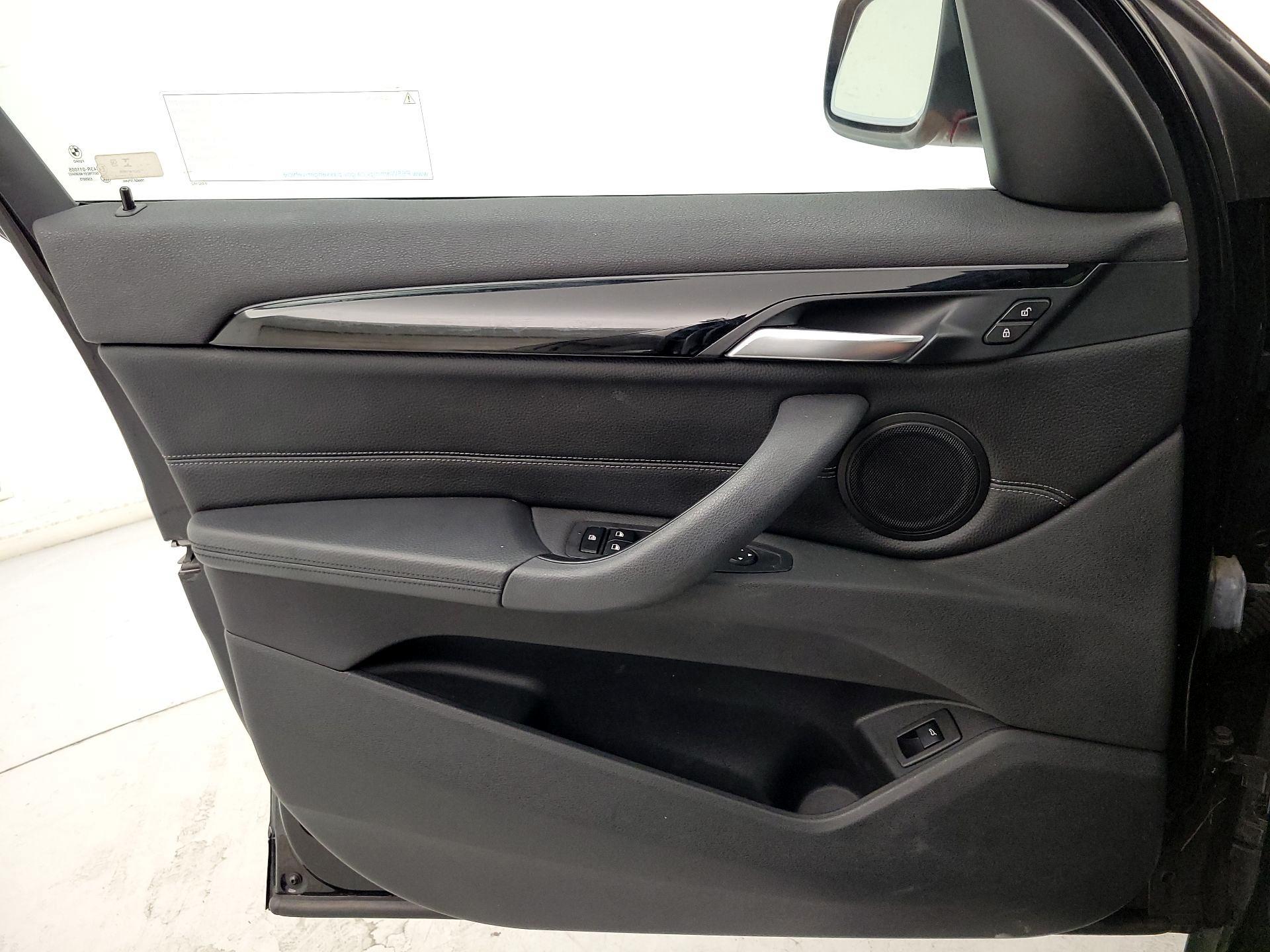 Thumbnail: 2018 BMW X1 - 12
