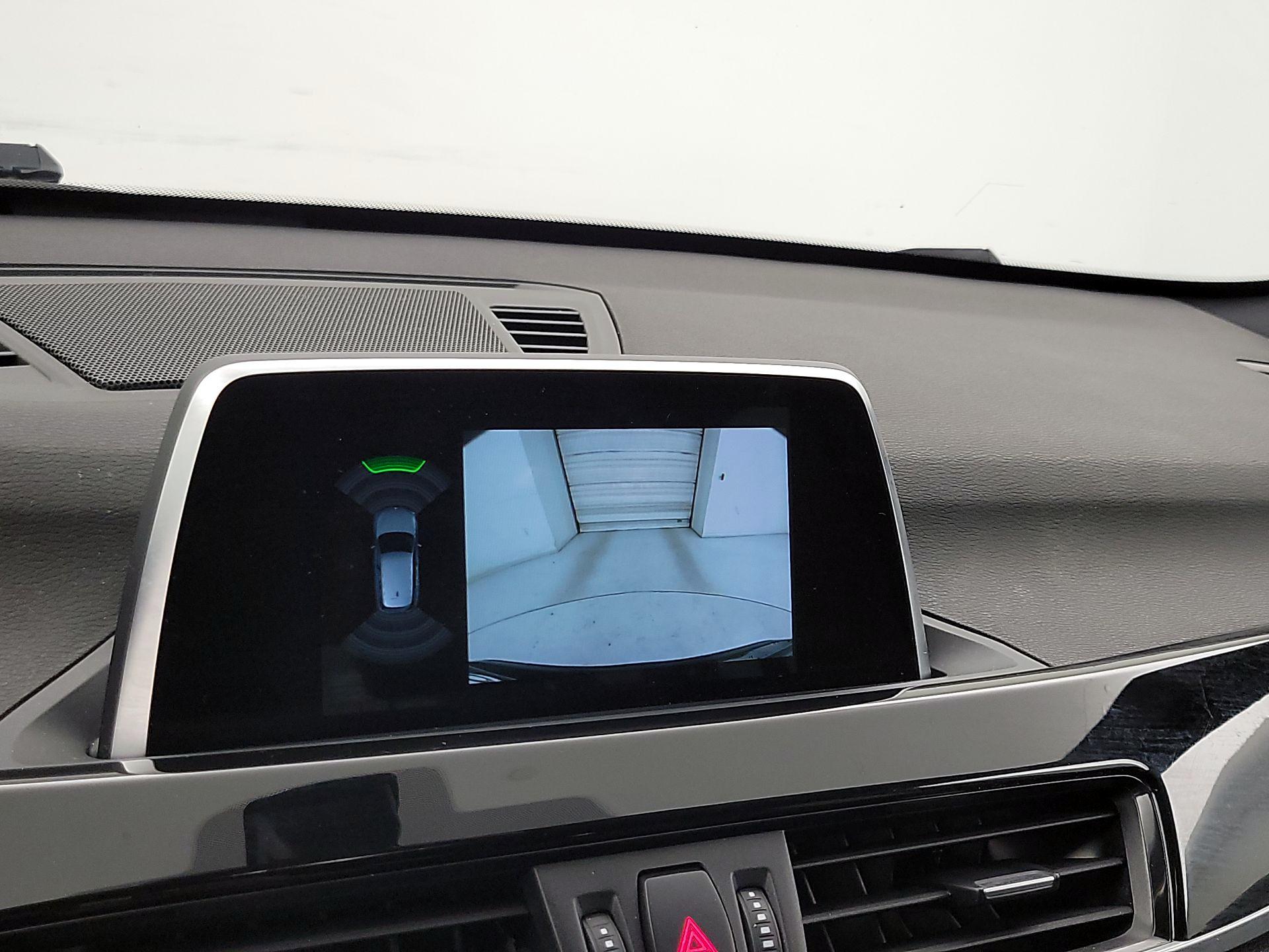 Thumbnail: 2018 BMW X1 - 15