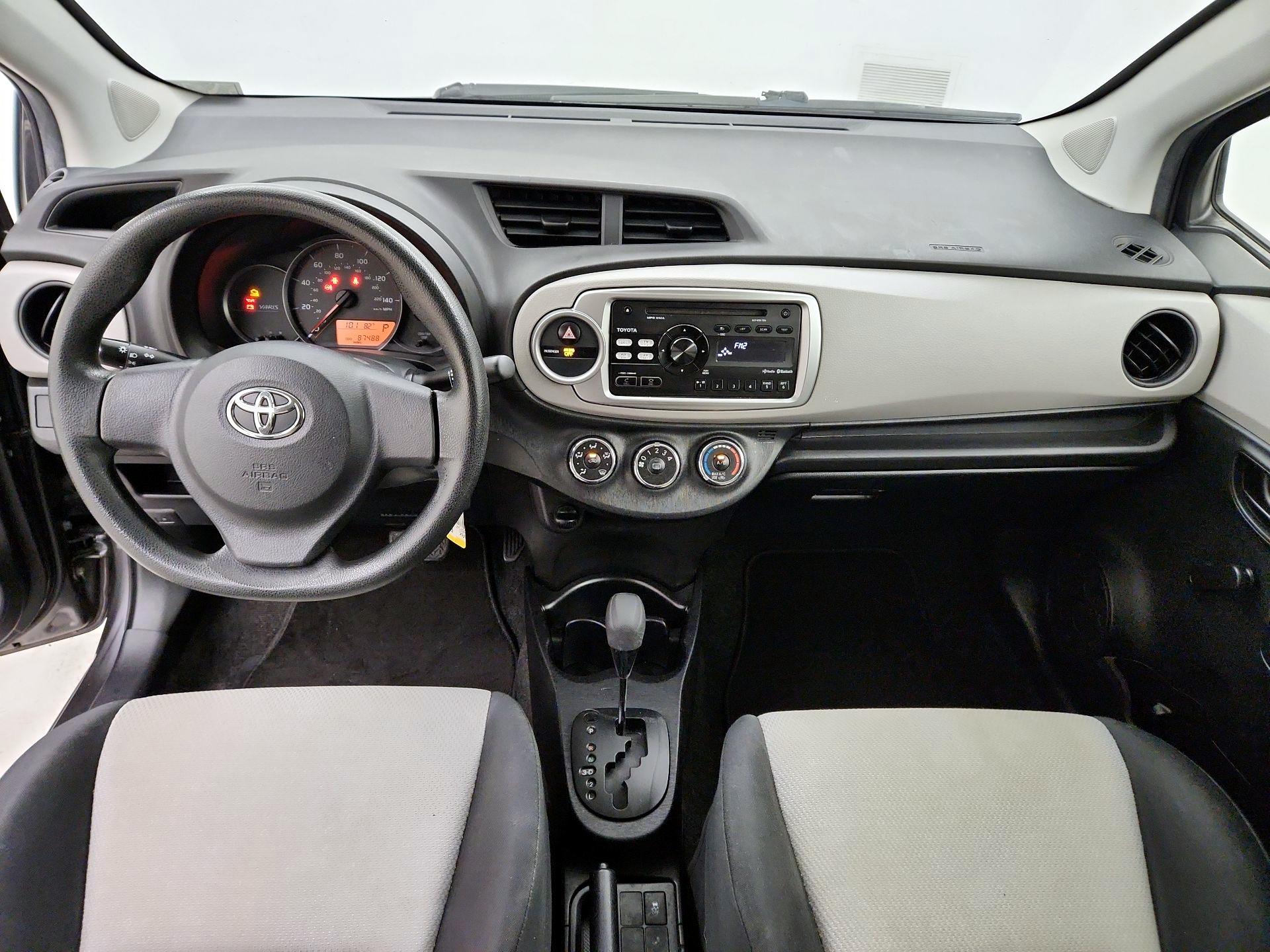 Thumbnail: 2013 Toyota Yaris - 9