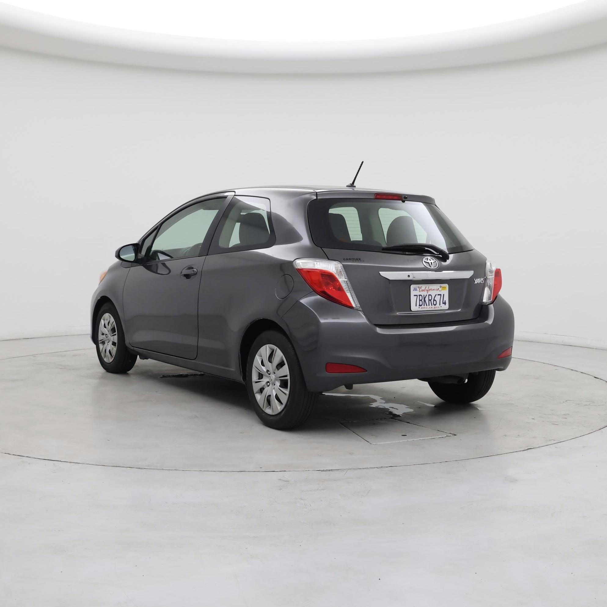 Thumbnail: 2013 Toyota Yaris - 2