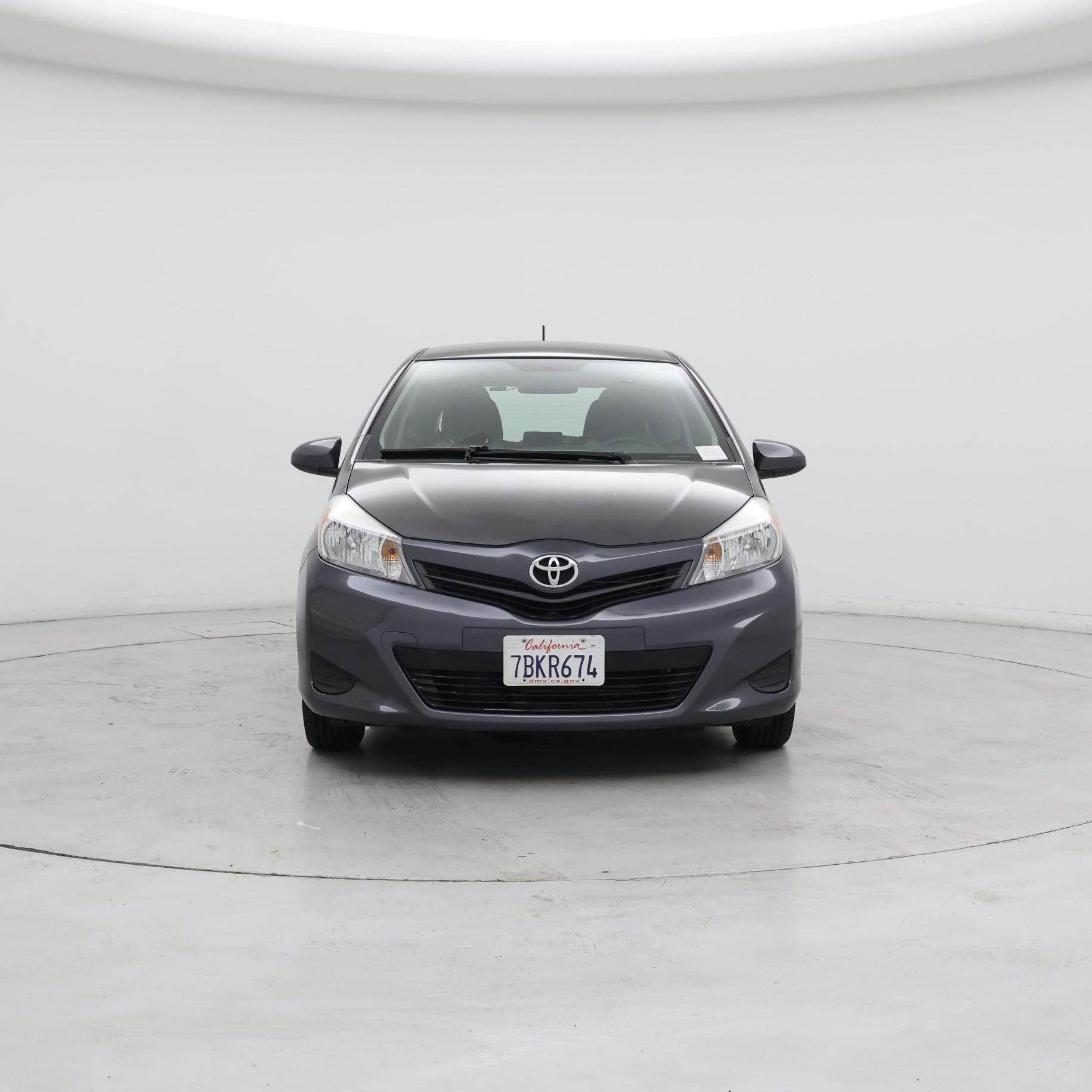 Thumbnail: 2013 Toyota Yaris - 5