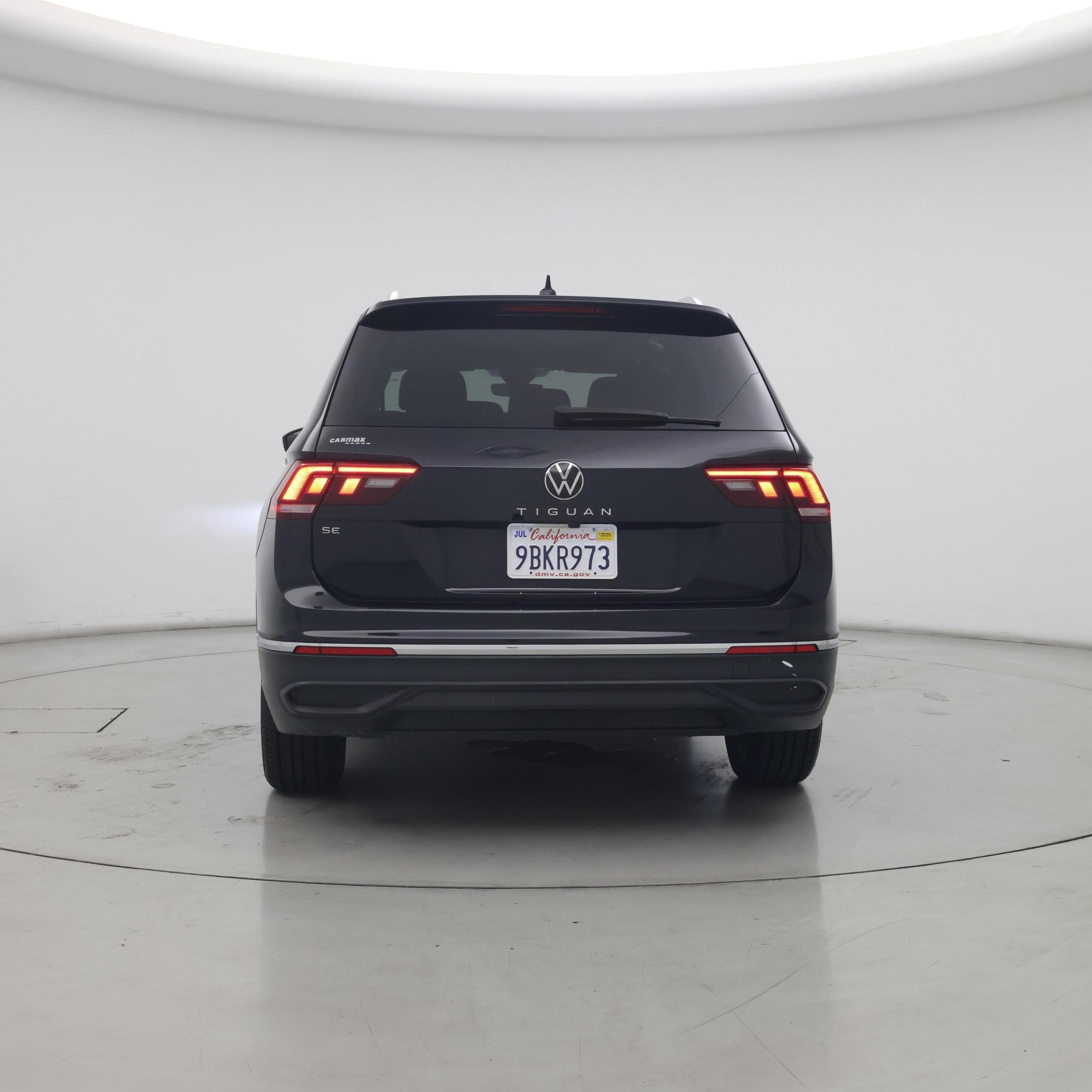 Thumbnail: 2022 Volkswagen Tiguan - 6