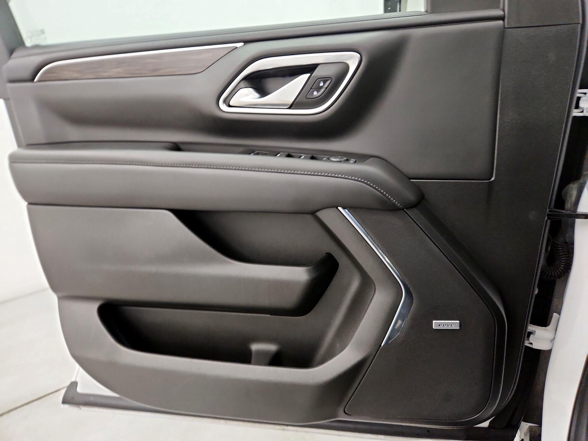 Thumbnail: 2022 Chevrolet Tahoe - 12