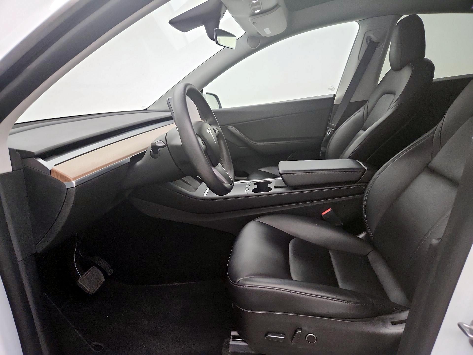 Thumbnail: 2021 Tesla Model Y - 11