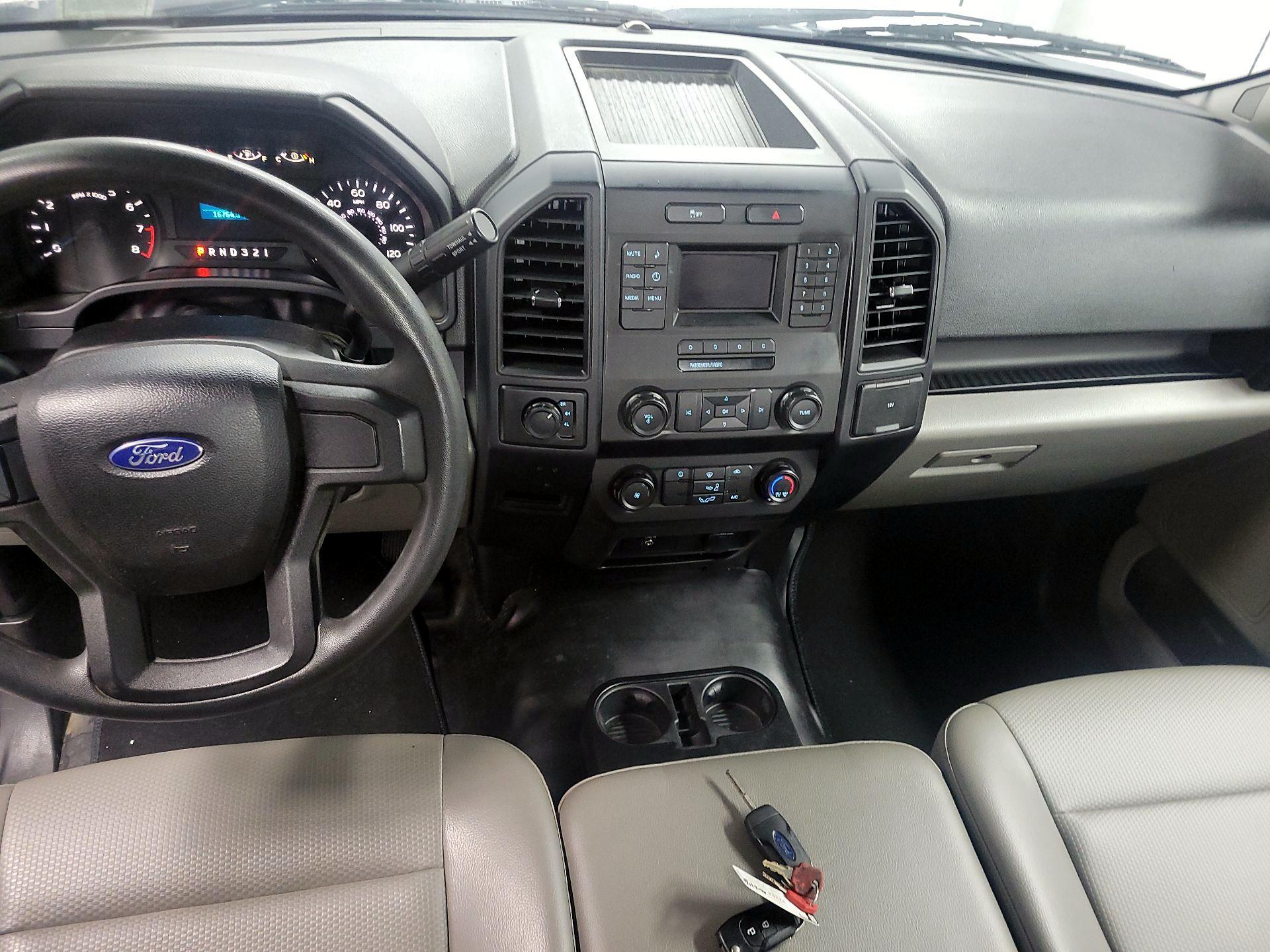 Thumbnail: 2017 Ford F-150 - 9