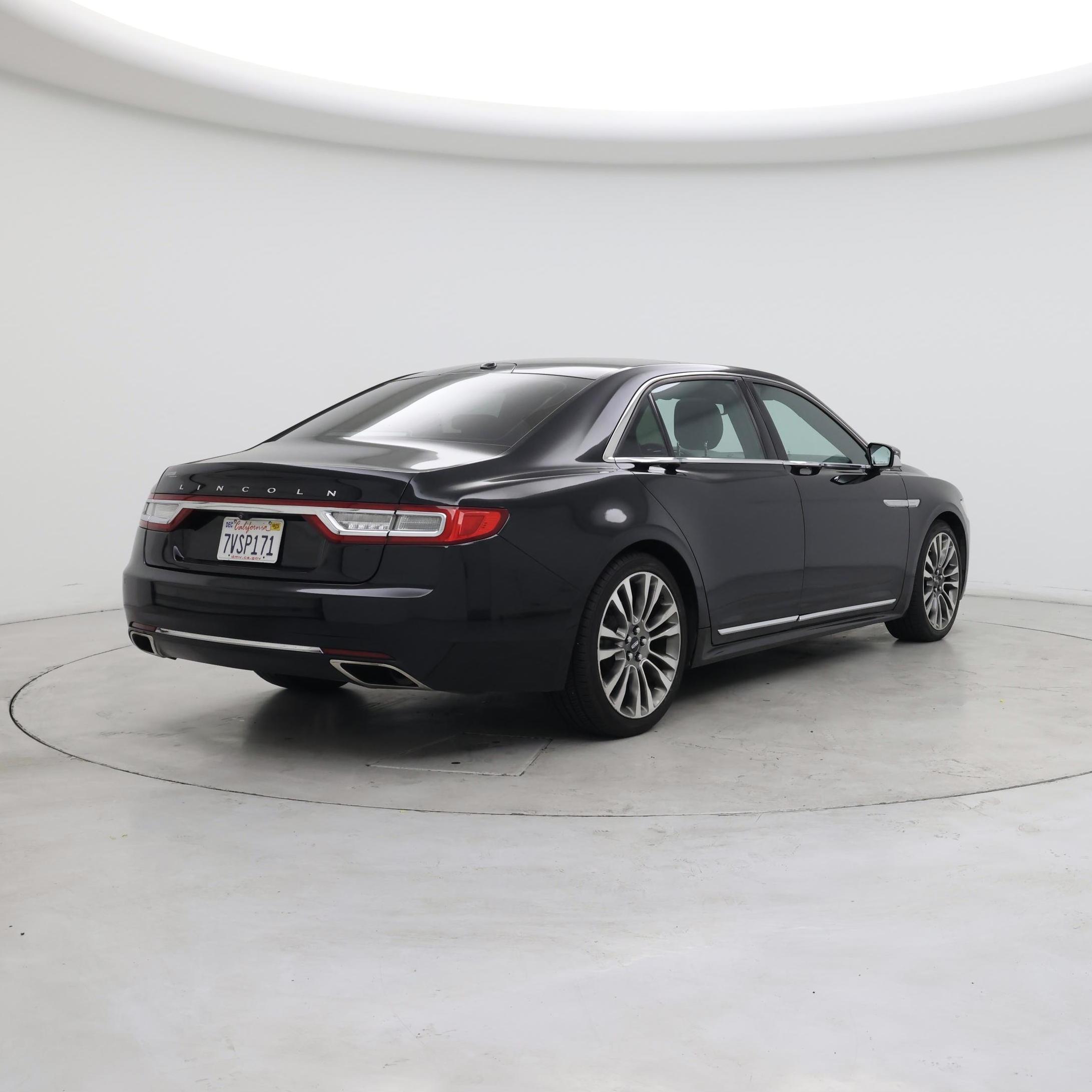 Thumbnail: 2017 Lincoln Continental - 8