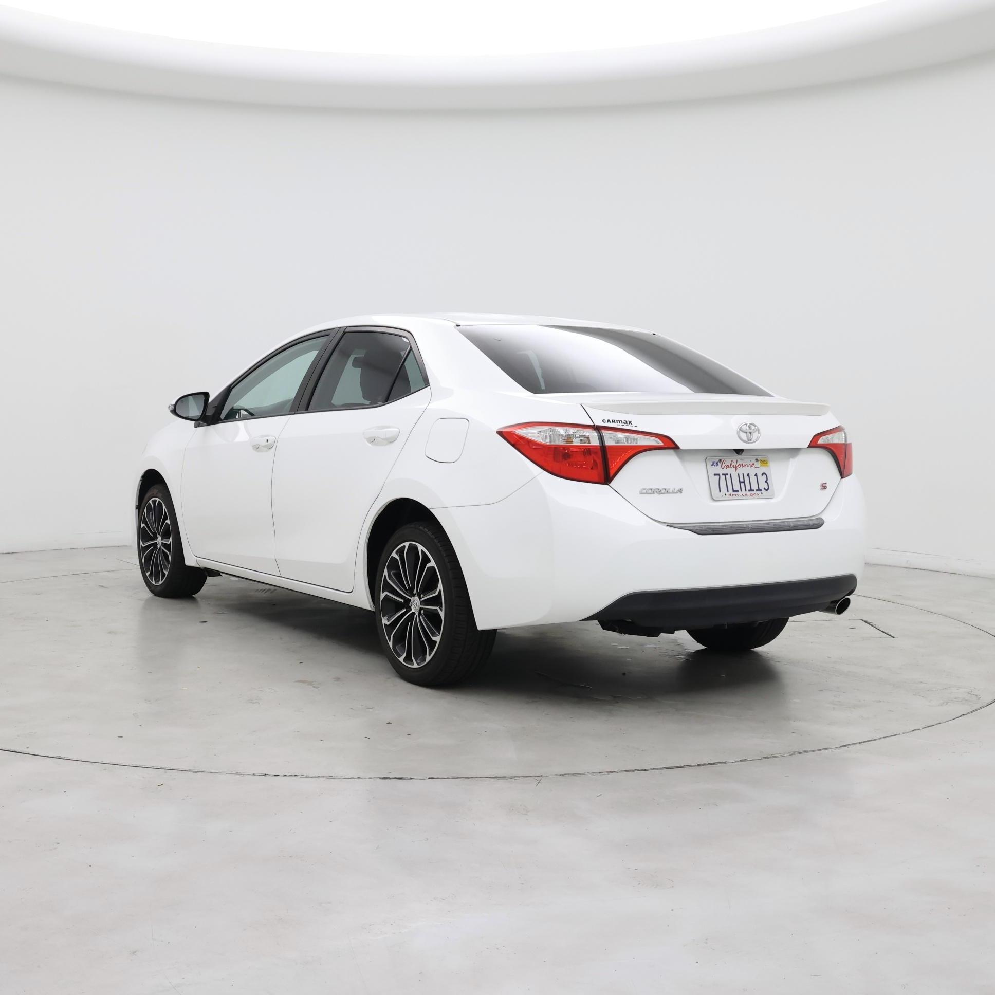 Thumbnail: 2016 Toyota Corolla - 2
