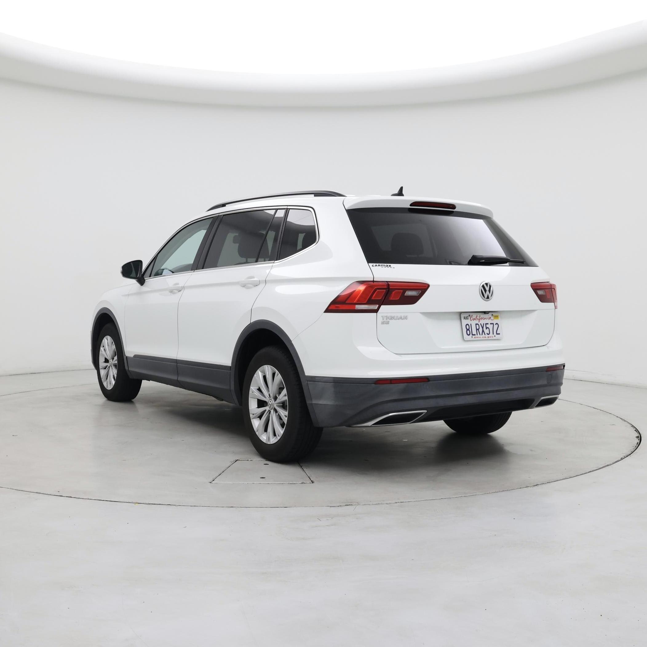 Thumbnail: 2019 Volkswagen Tiguan - 2