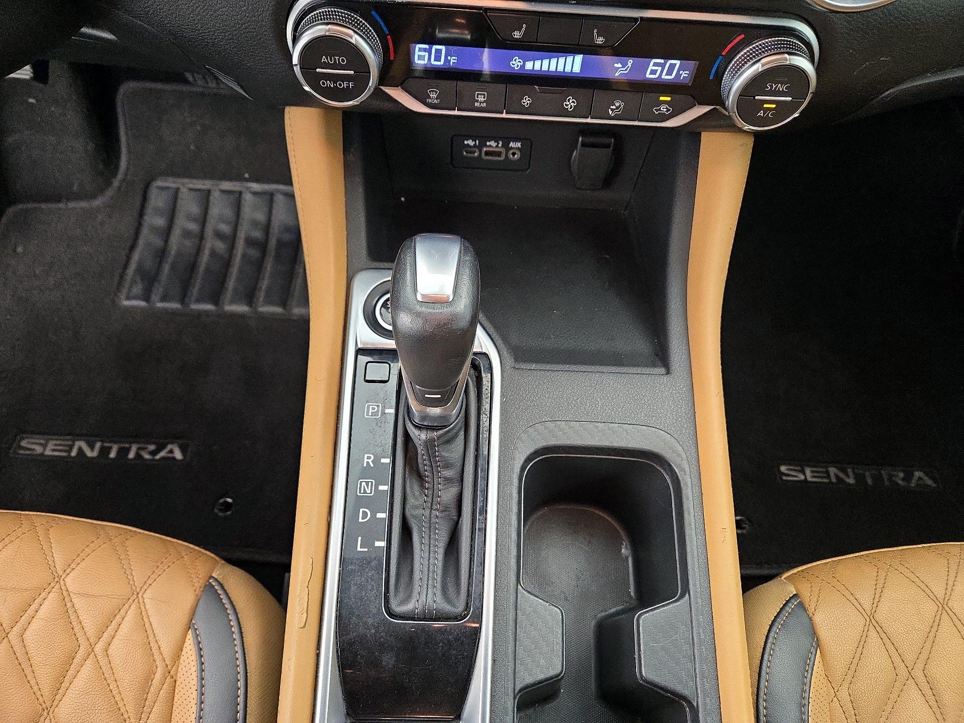 Thumbnail: 2020 Nissan Sentra - 17