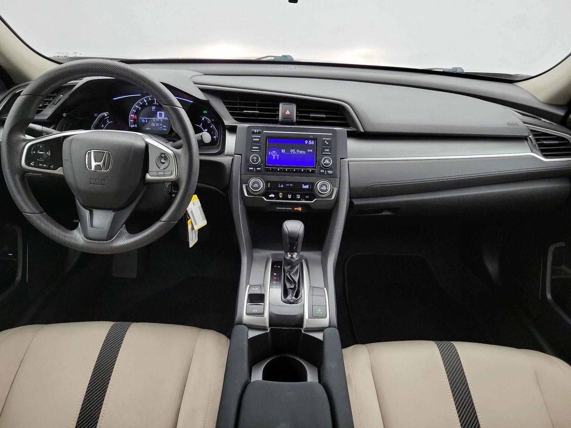 Thumbnail: 2017 Honda Civic - 9
