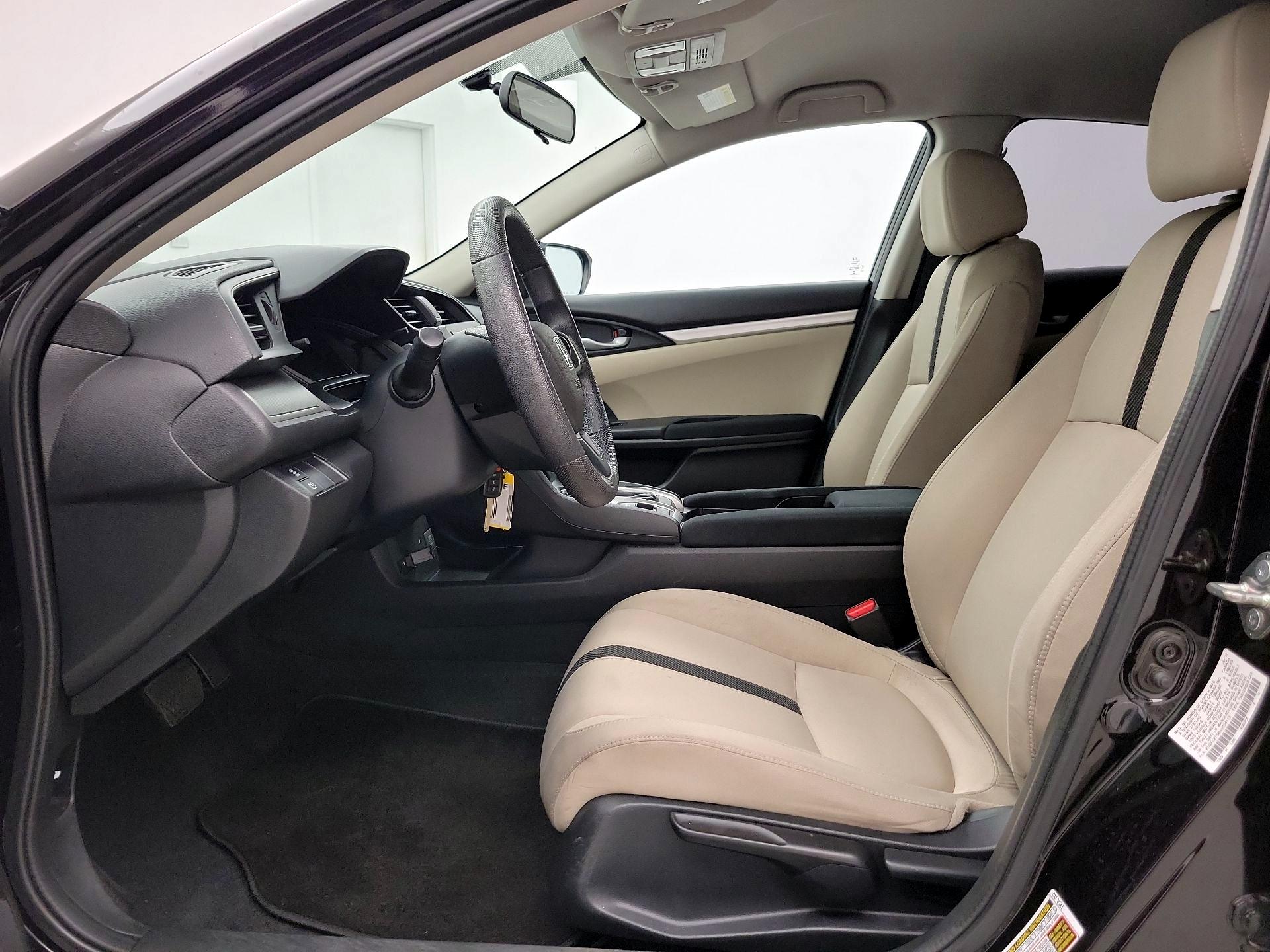 Thumbnail: 2017 Honda Civic - 11