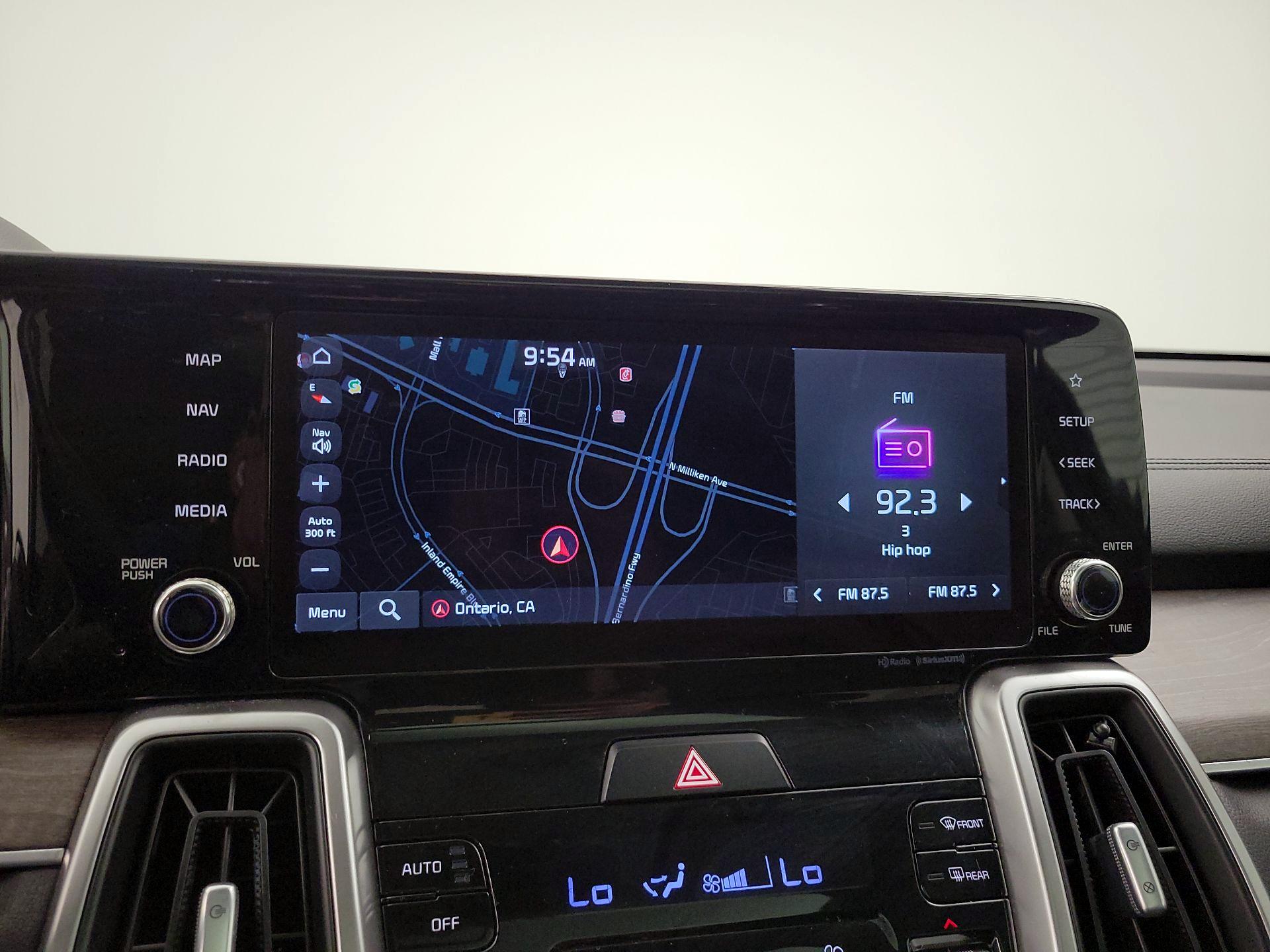 Thumbnail: 2022 Kia Sorento - 14
