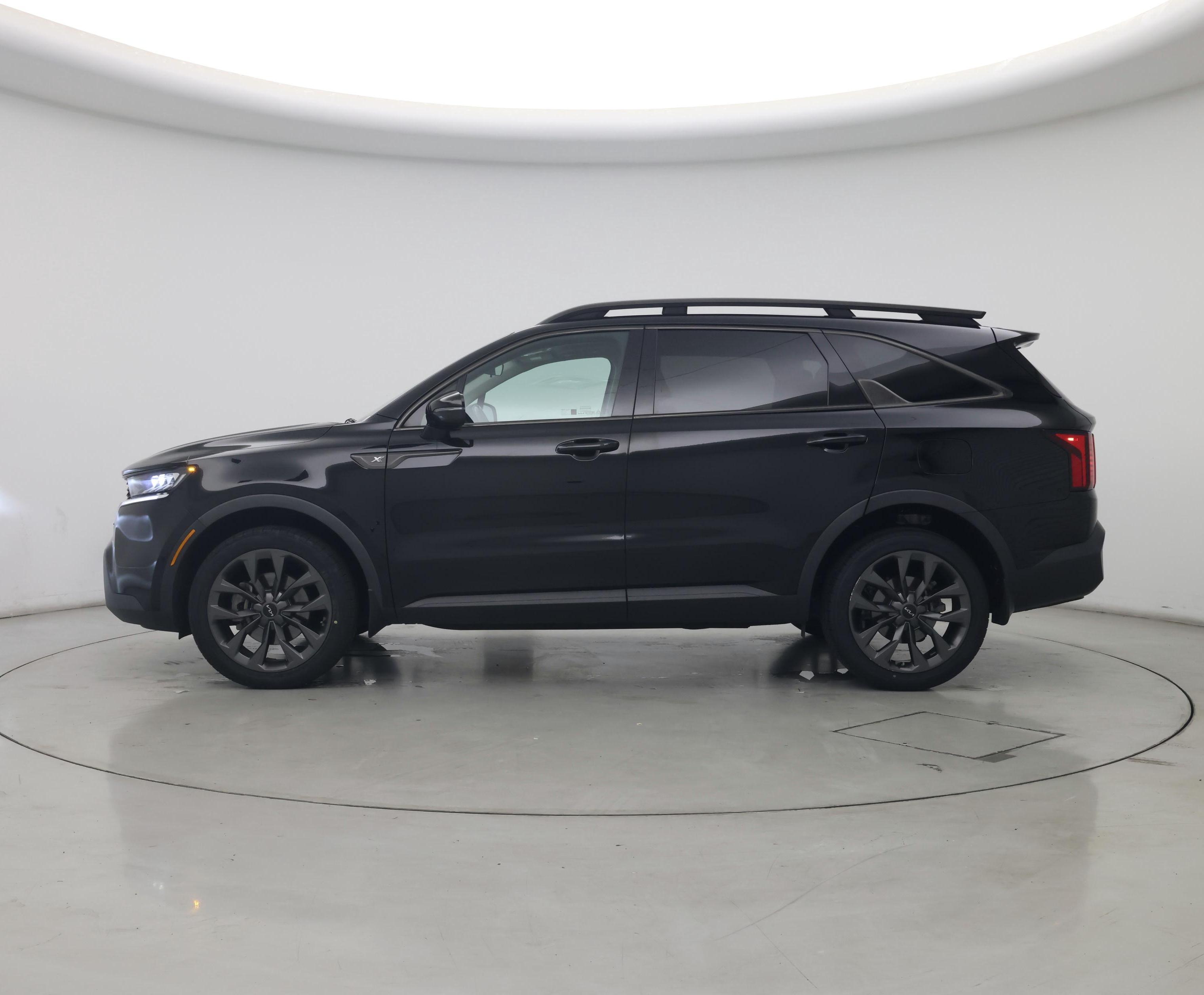 Thumbnail: 2022 Kia Sorento - 3