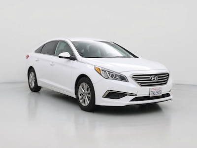 White 2016 Hyundai Sonata SE