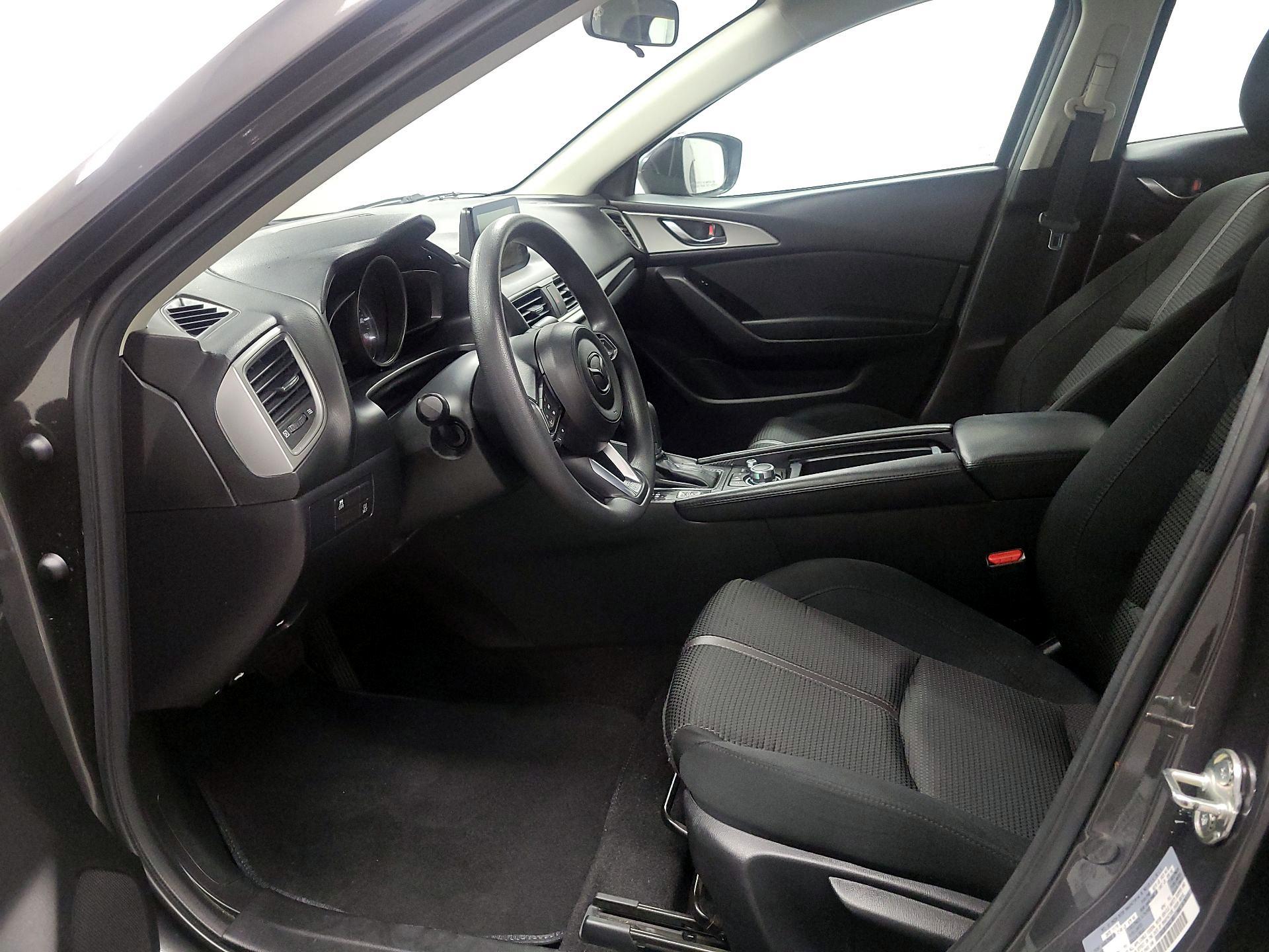 Thumbnail: 2017 Mazda Mazda3 - 11