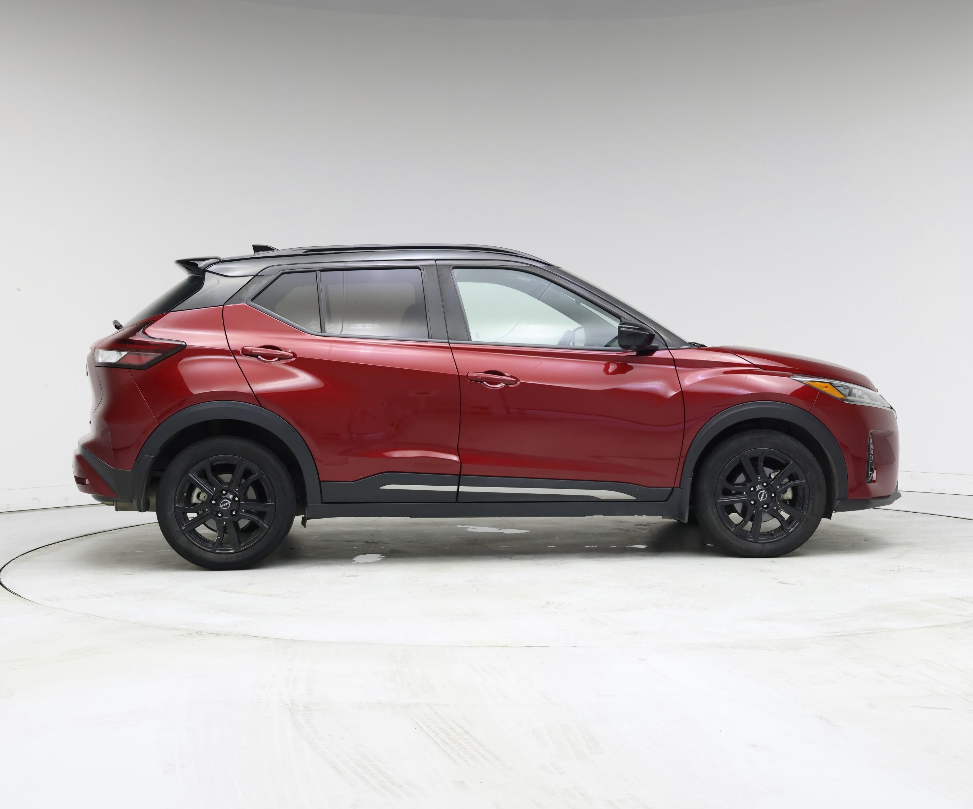 Thumbnail: 2022 Nissan Kicks - 7