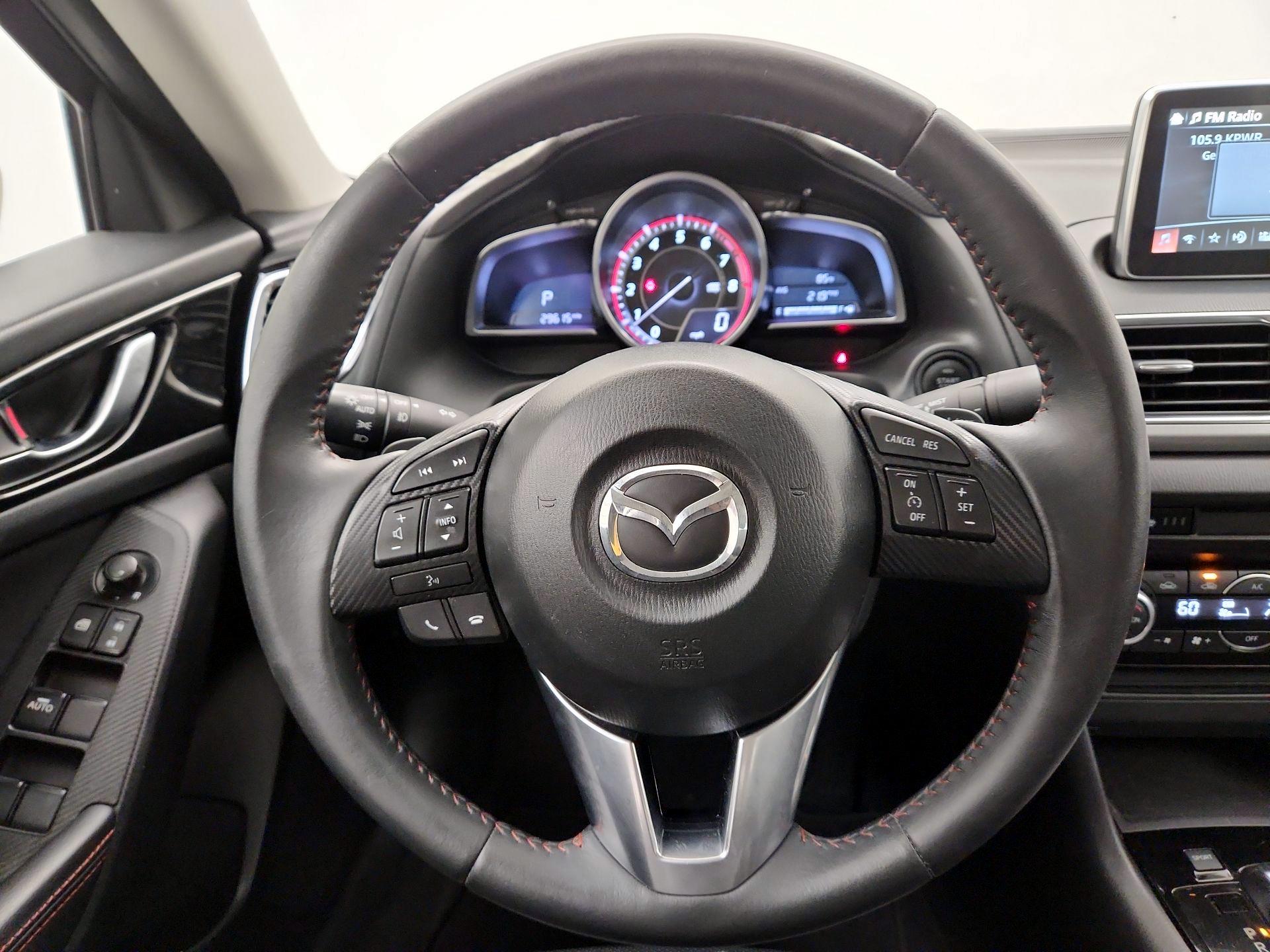 Thumbnail: 2016 Mazda Mazda3 - 10