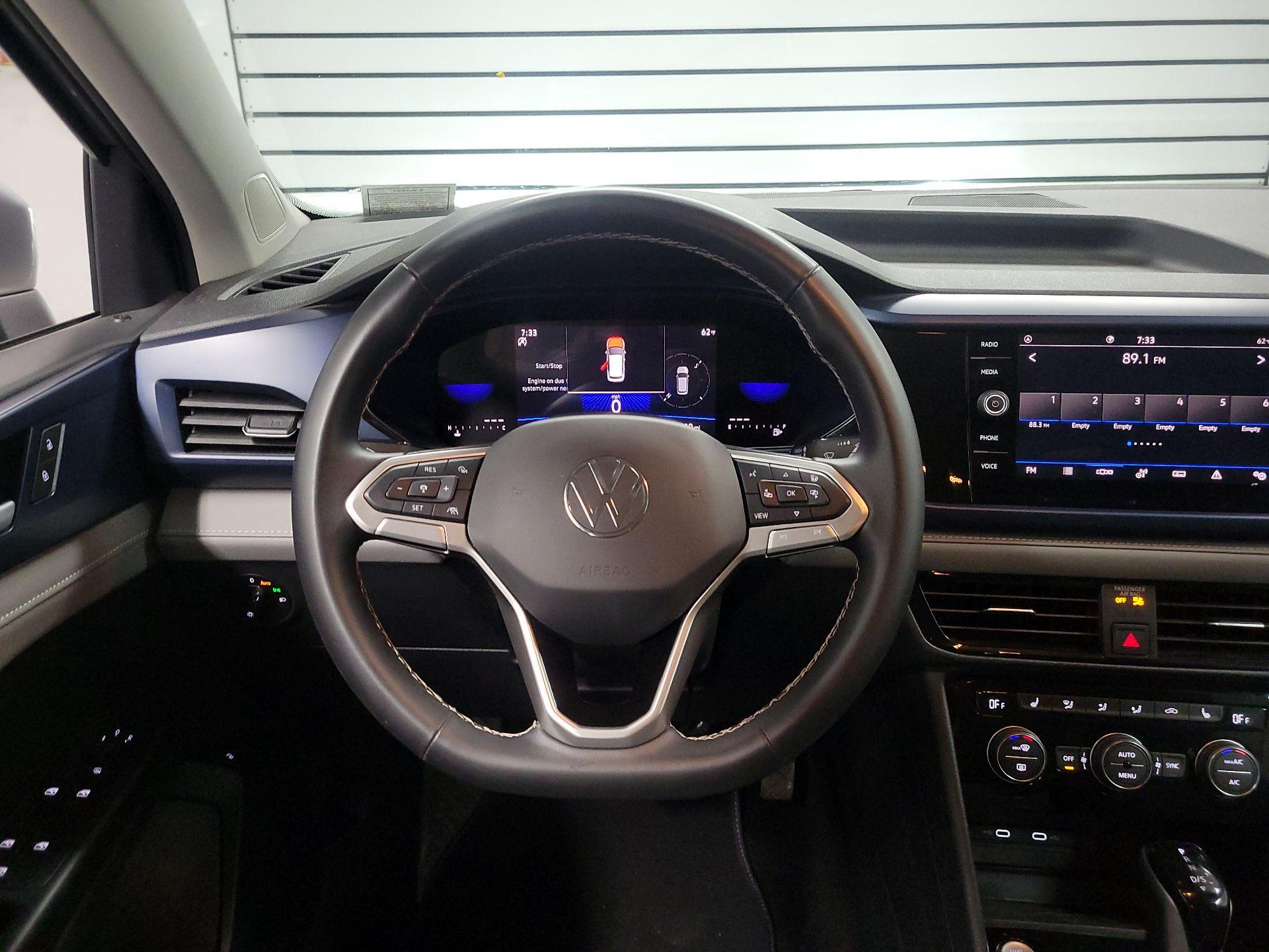 Thumbnail: 2024 Volkswagen Taos - 10