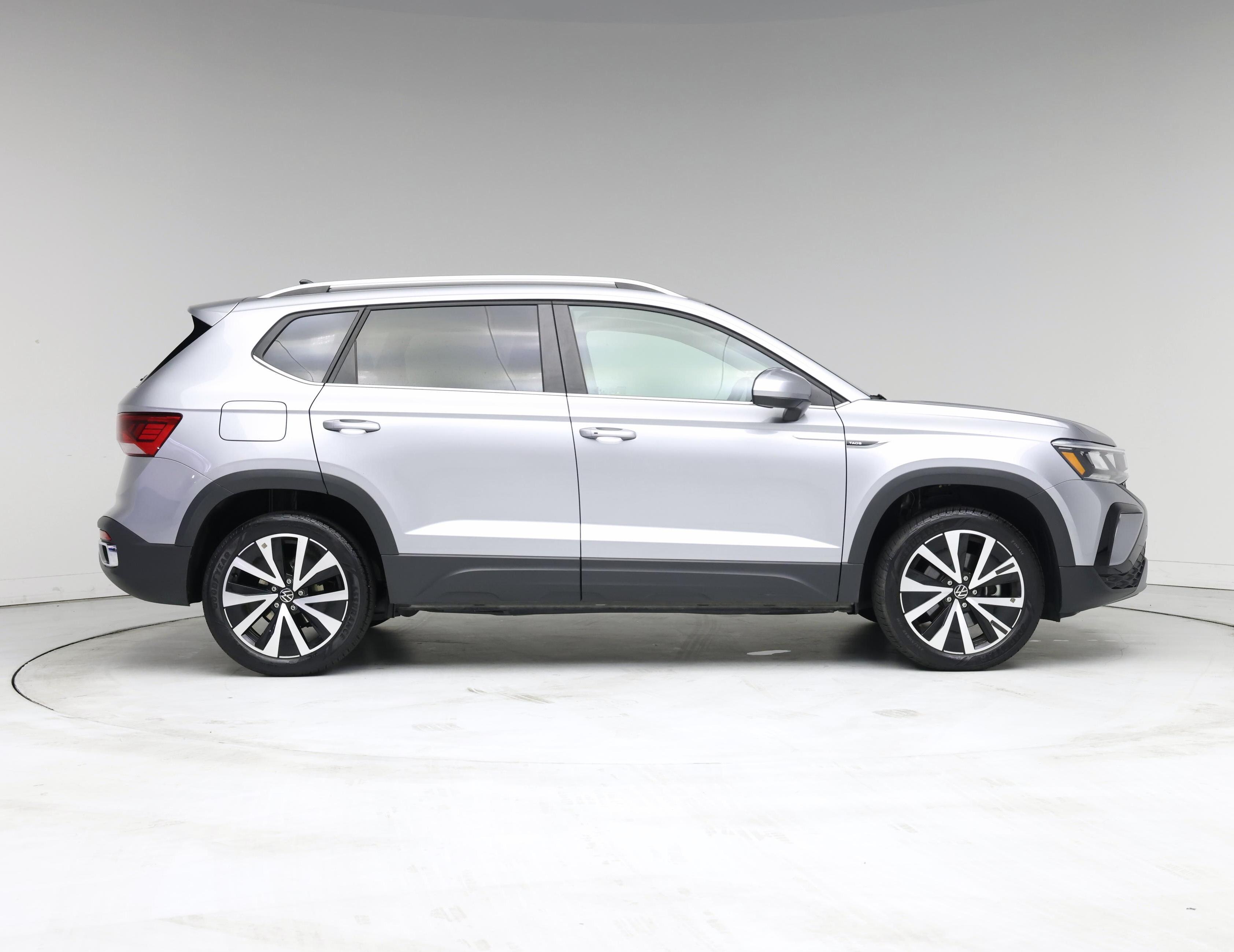 Thumbnail: 2024 Volkswagen Taos - 7