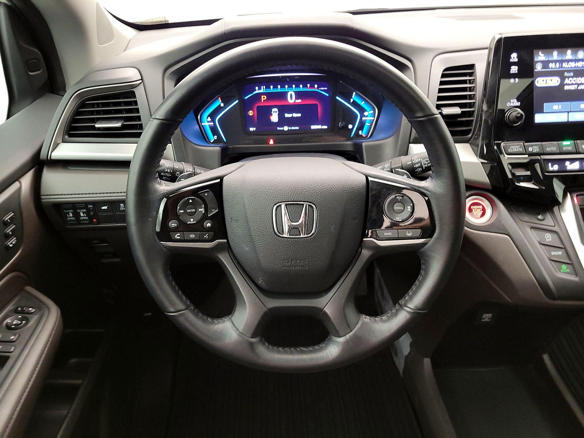Thumbnail: 2020 Honda Odyssey - 10