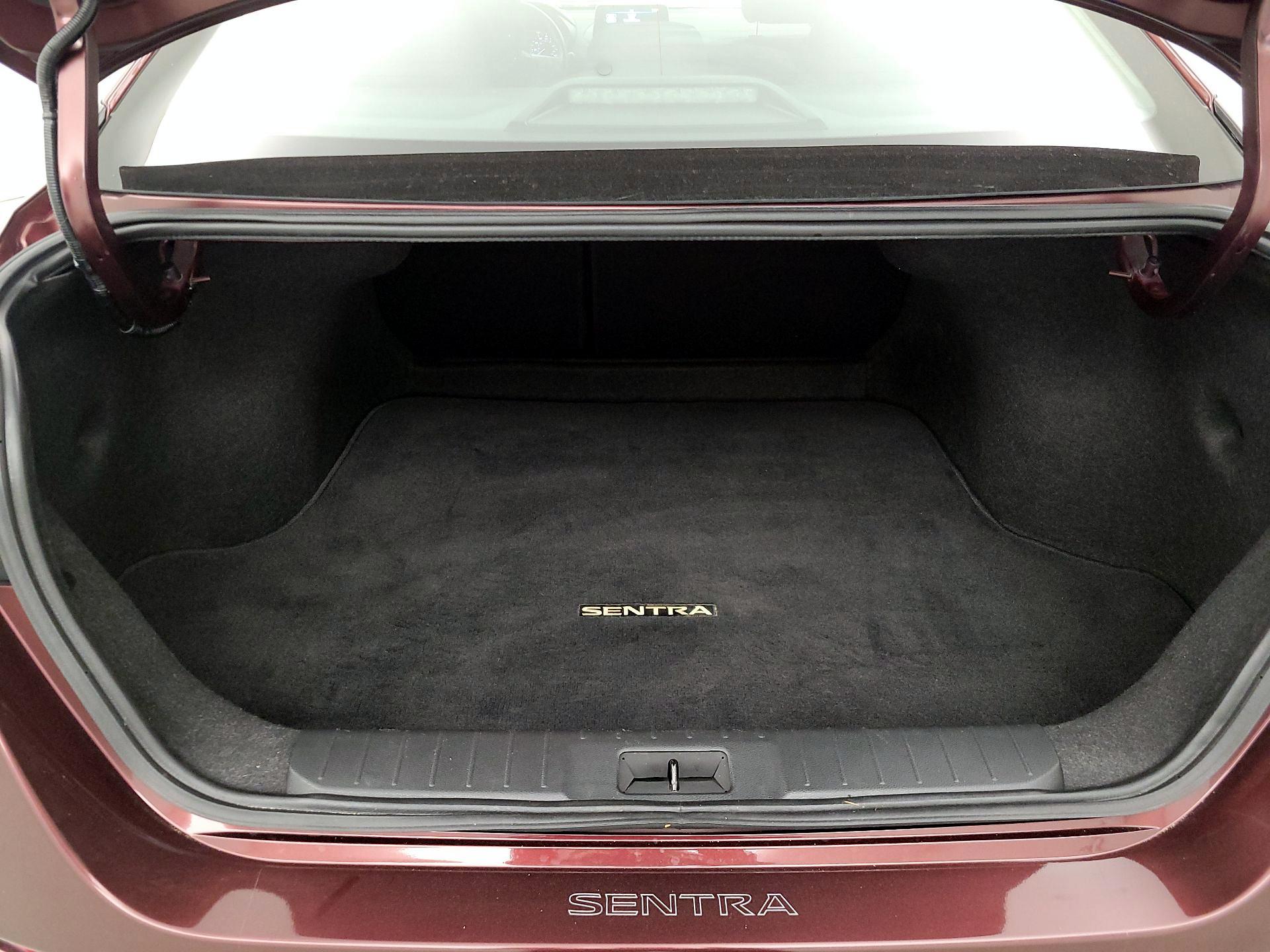 Thumbnail: 2024 Nissan Sentra - 20