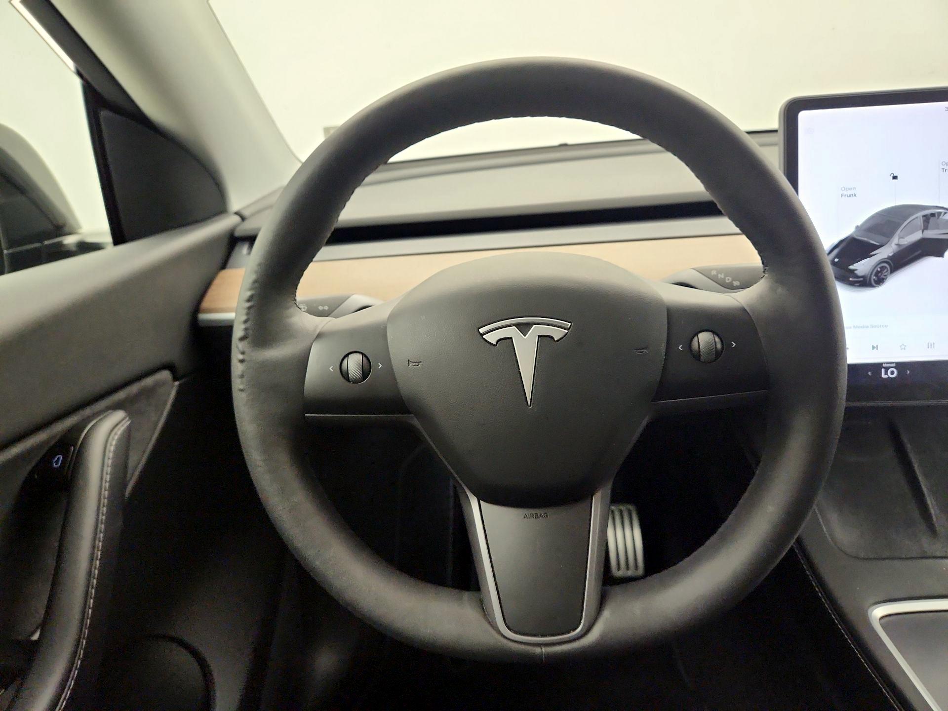 Thumbnail: 2021 Tesla Model Y - 10