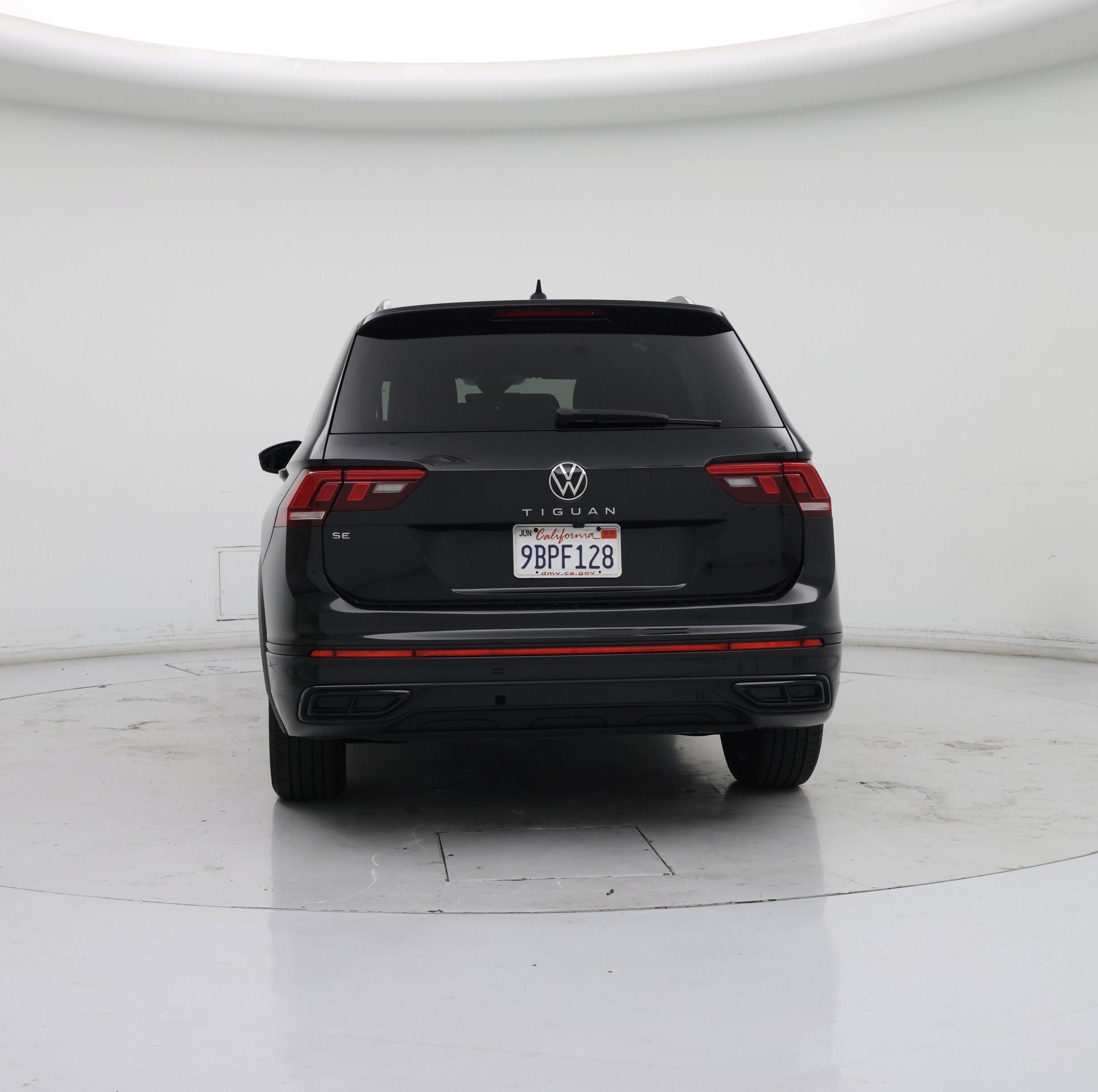 Thumbnail: 2022 Volkswagen Tiguan - 6