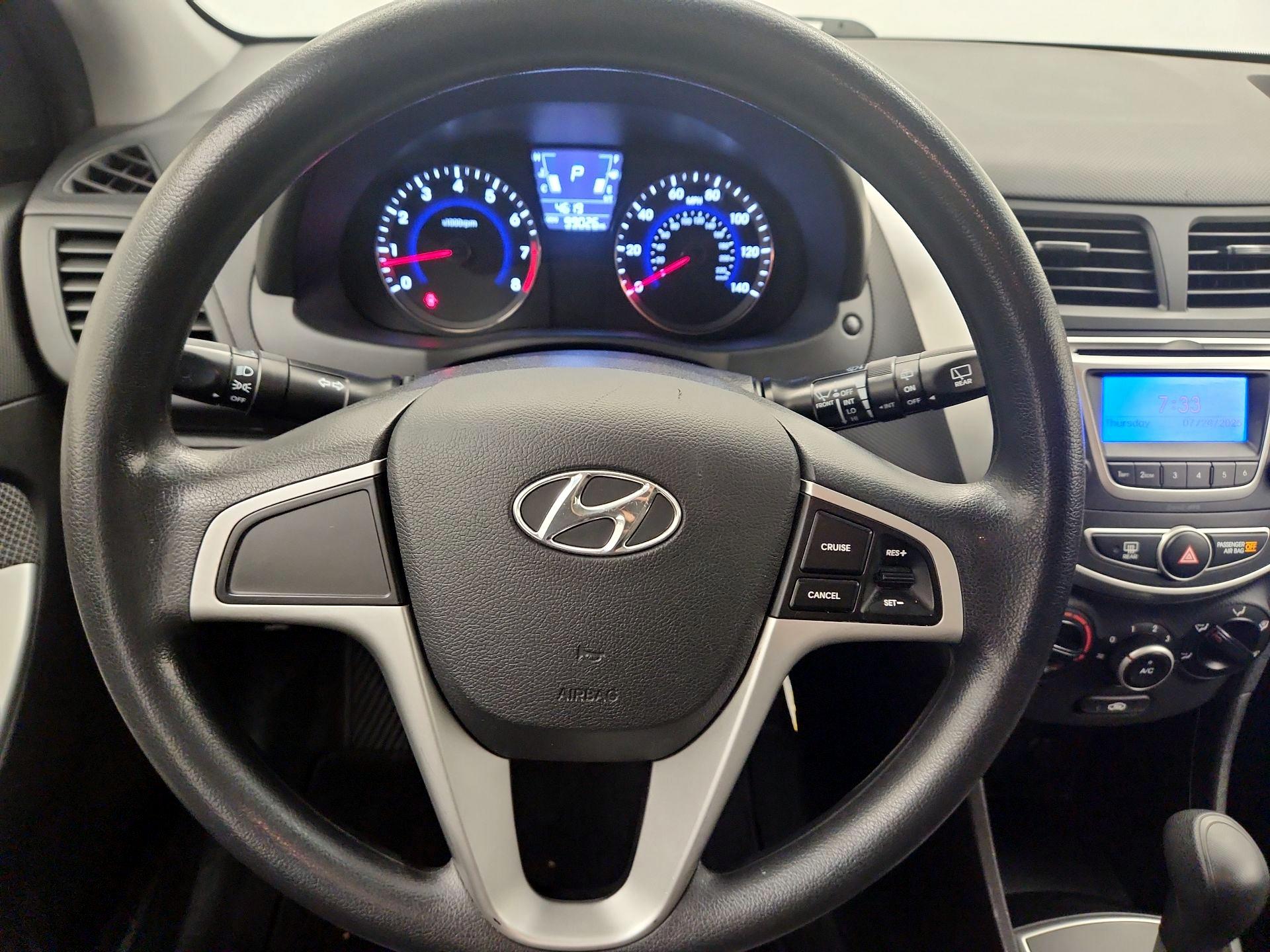 Thumbnail: 2014 Hyundai Accent - 10