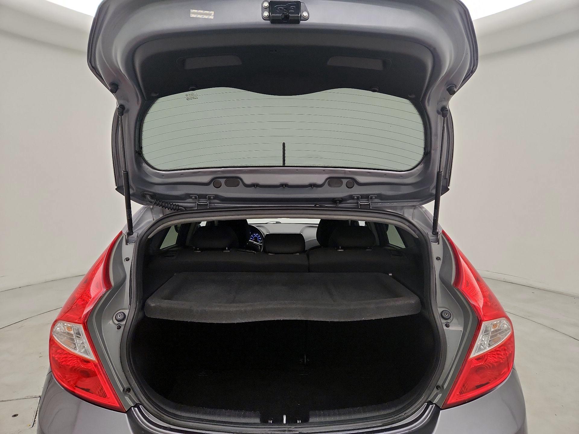 Thumbnail: 2014 Hyundai Accent - 19
