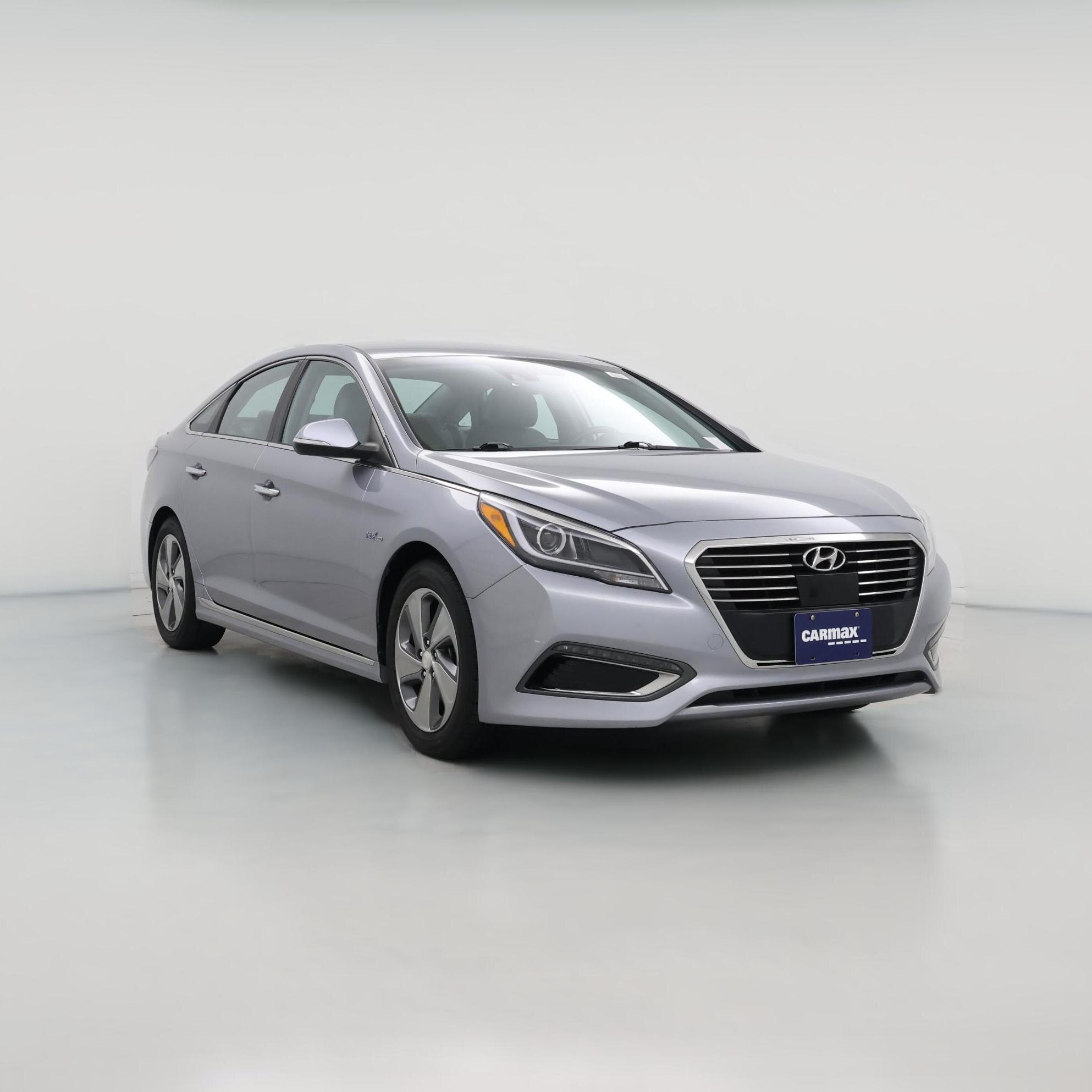Thumbnail: 2016 Hyundai Sonata - 1