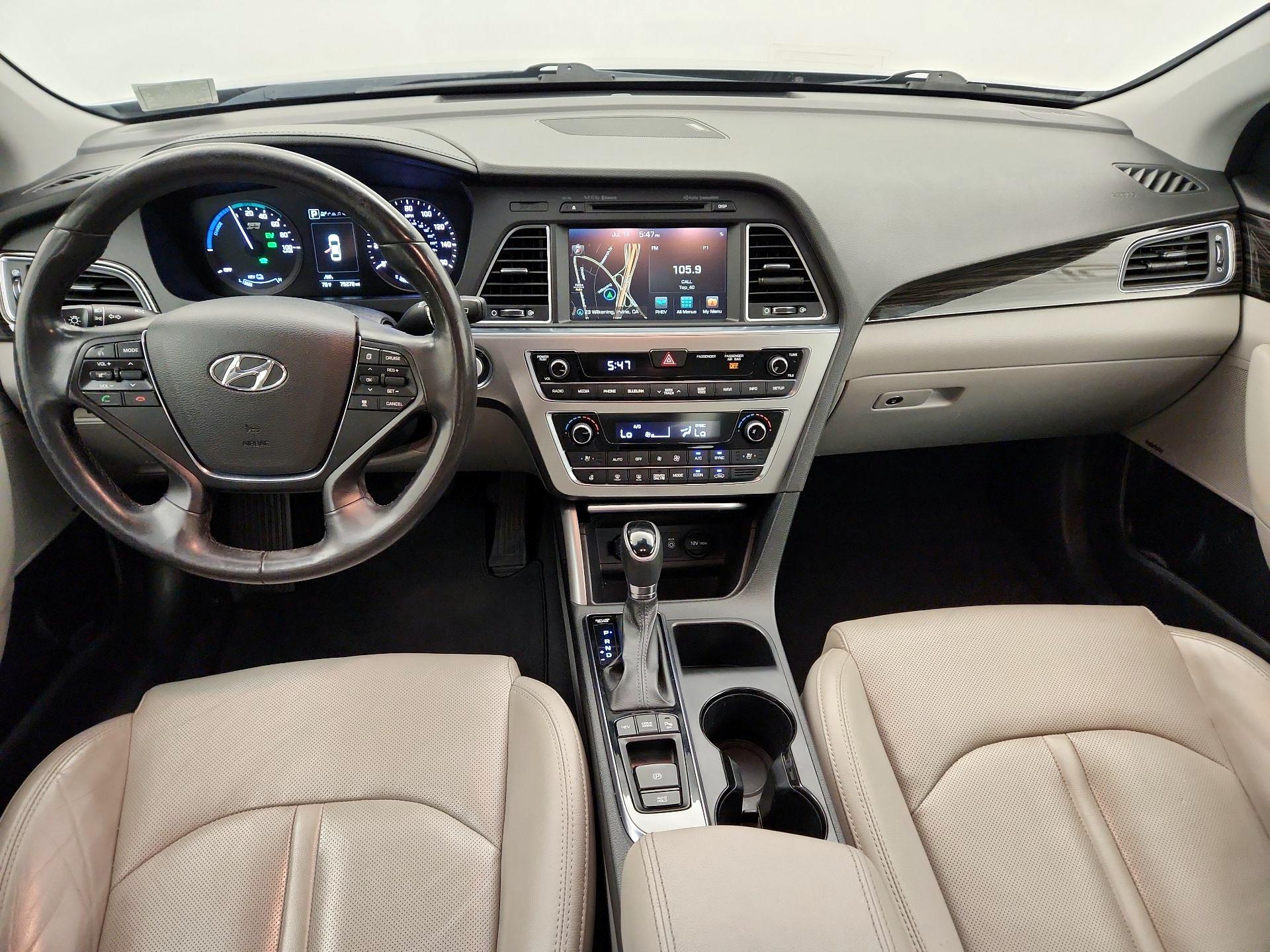 Thumbnail: 2016 Hyundai Sonata - 9