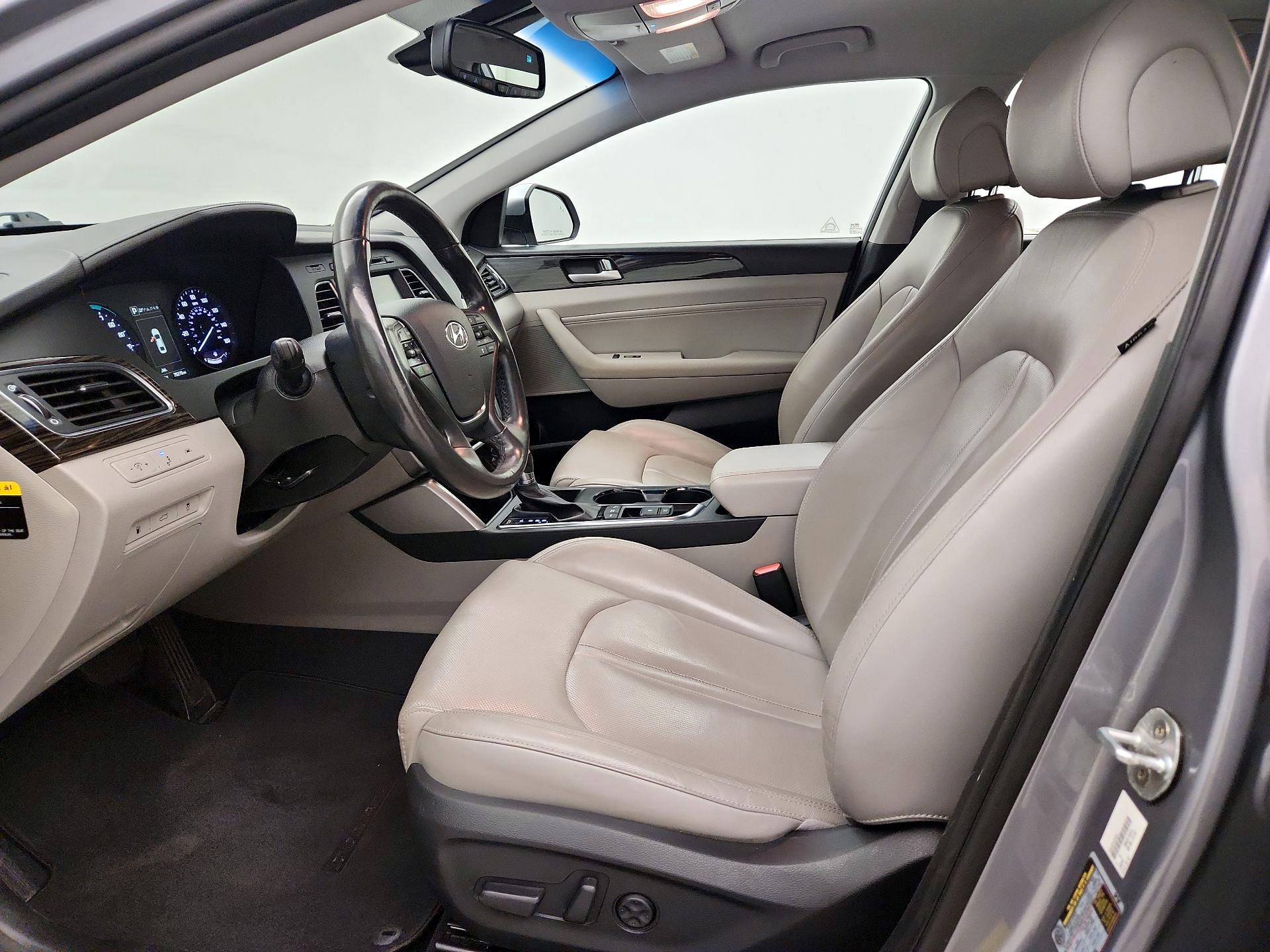 Thumbnail: 2016 Hyundai Sonata - 11