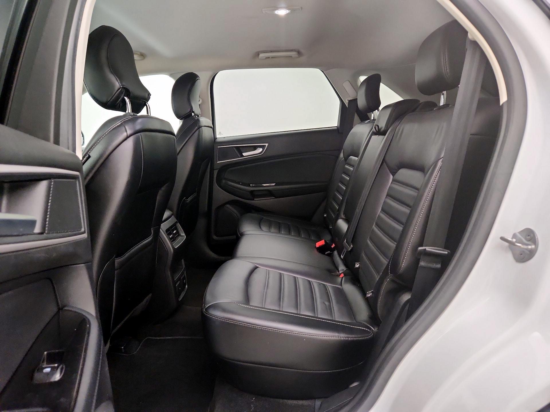 Thumbnail: 2018 Ford Edge - 20
