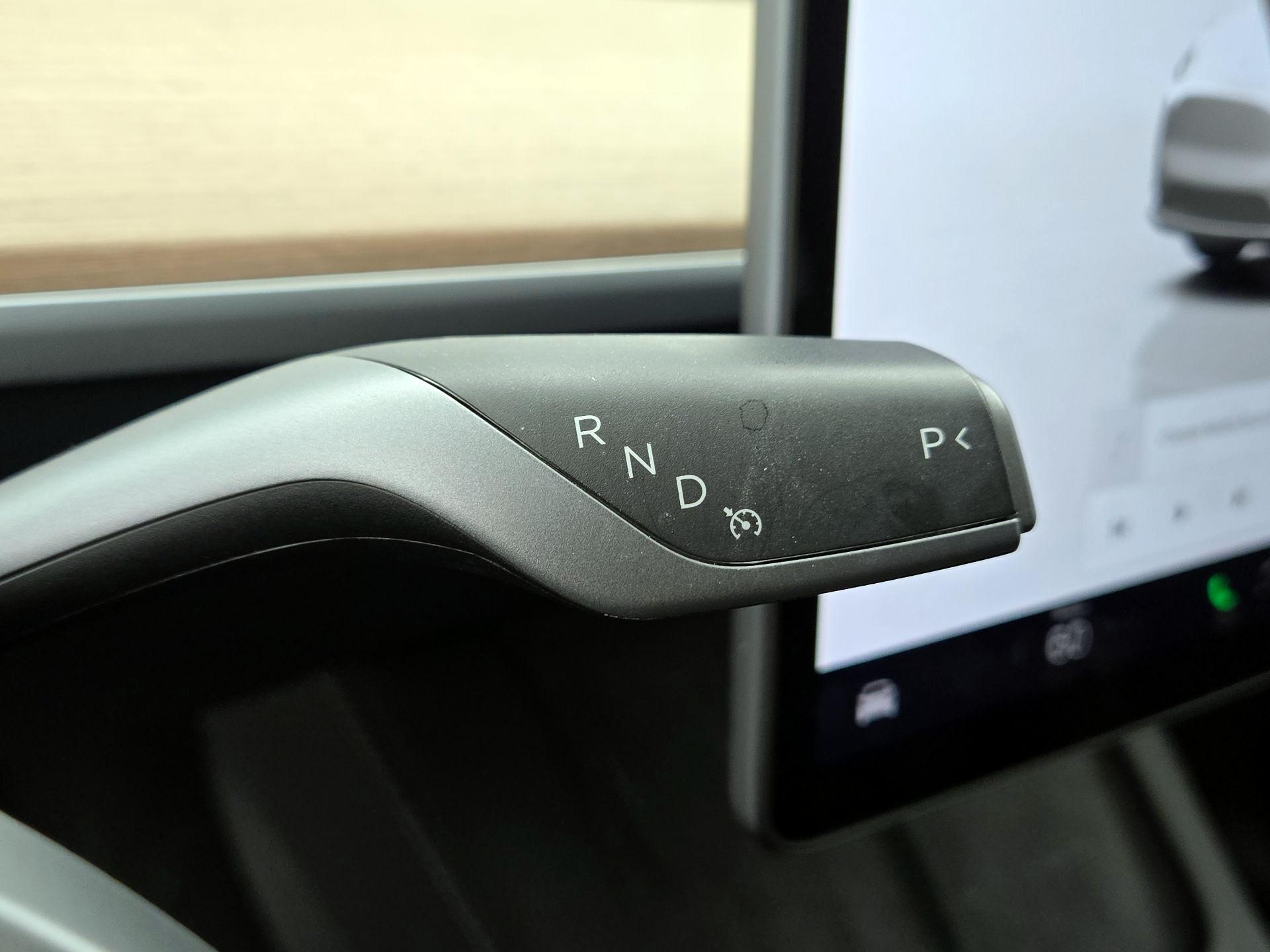 Thumbnail: 2023 Tesla Model Y - 17