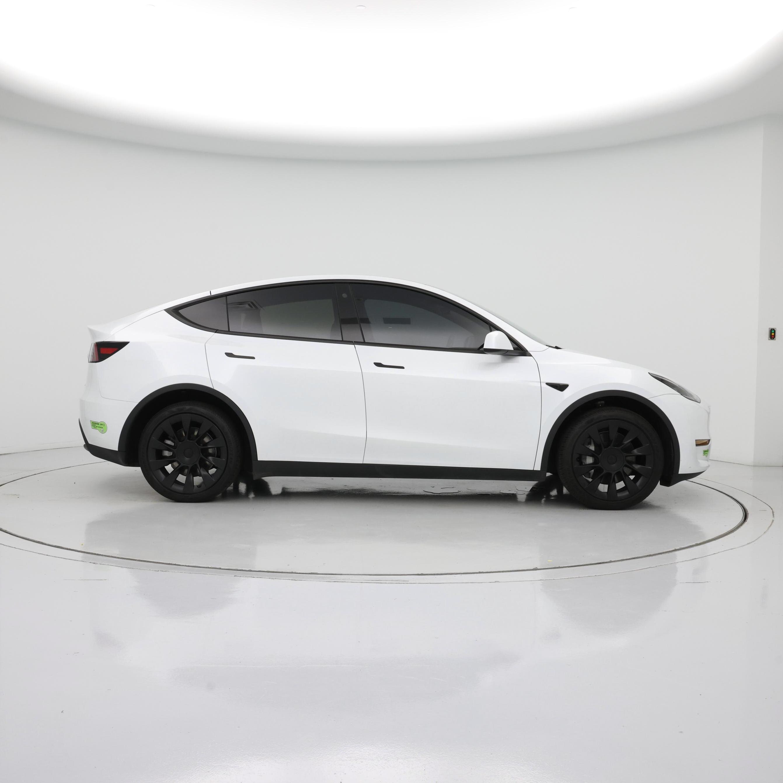 Thumbnail: 2023 Tesla Model Y - 7