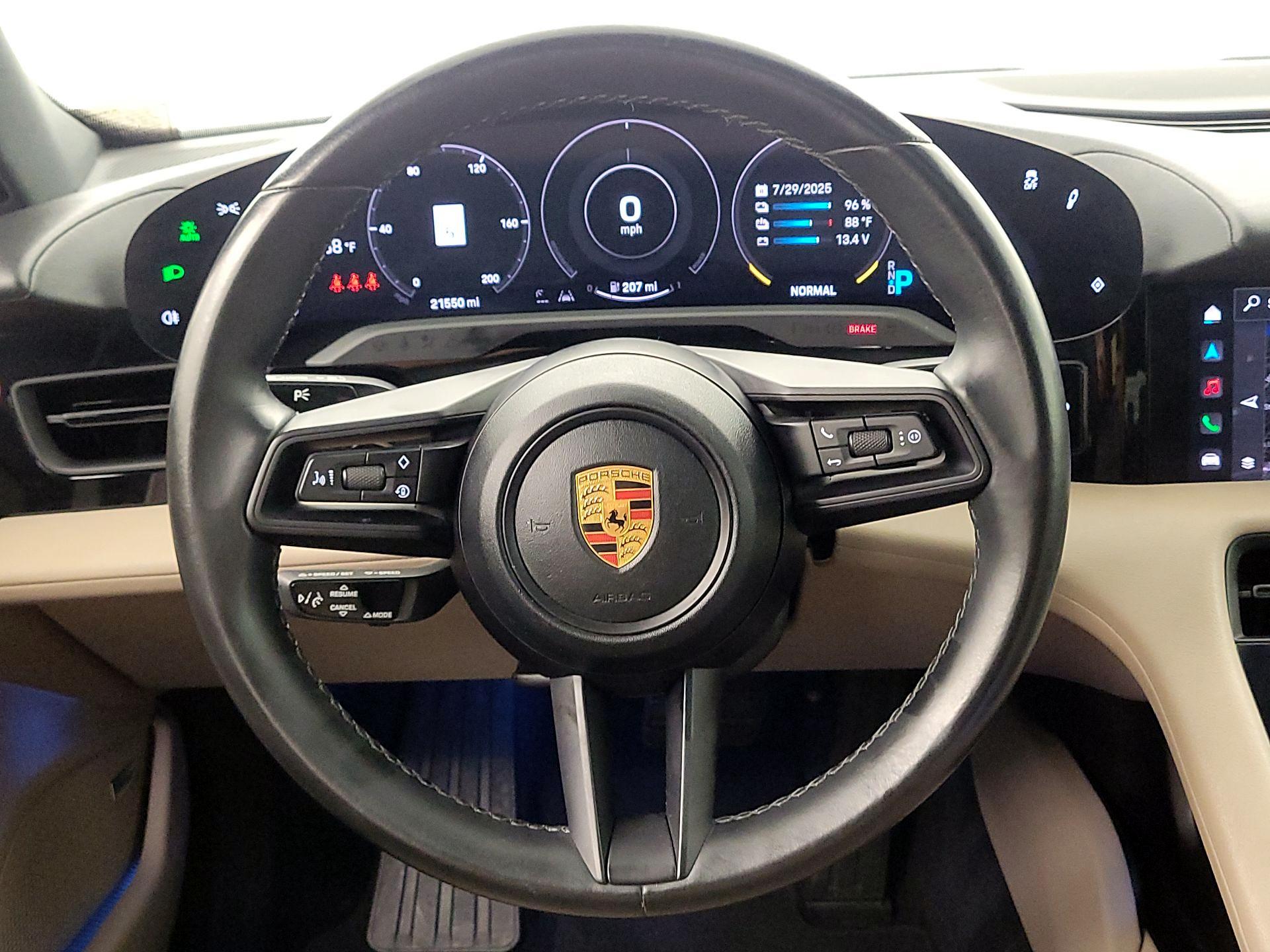 Thumbnail: 2023 Porsche Taycan - 10