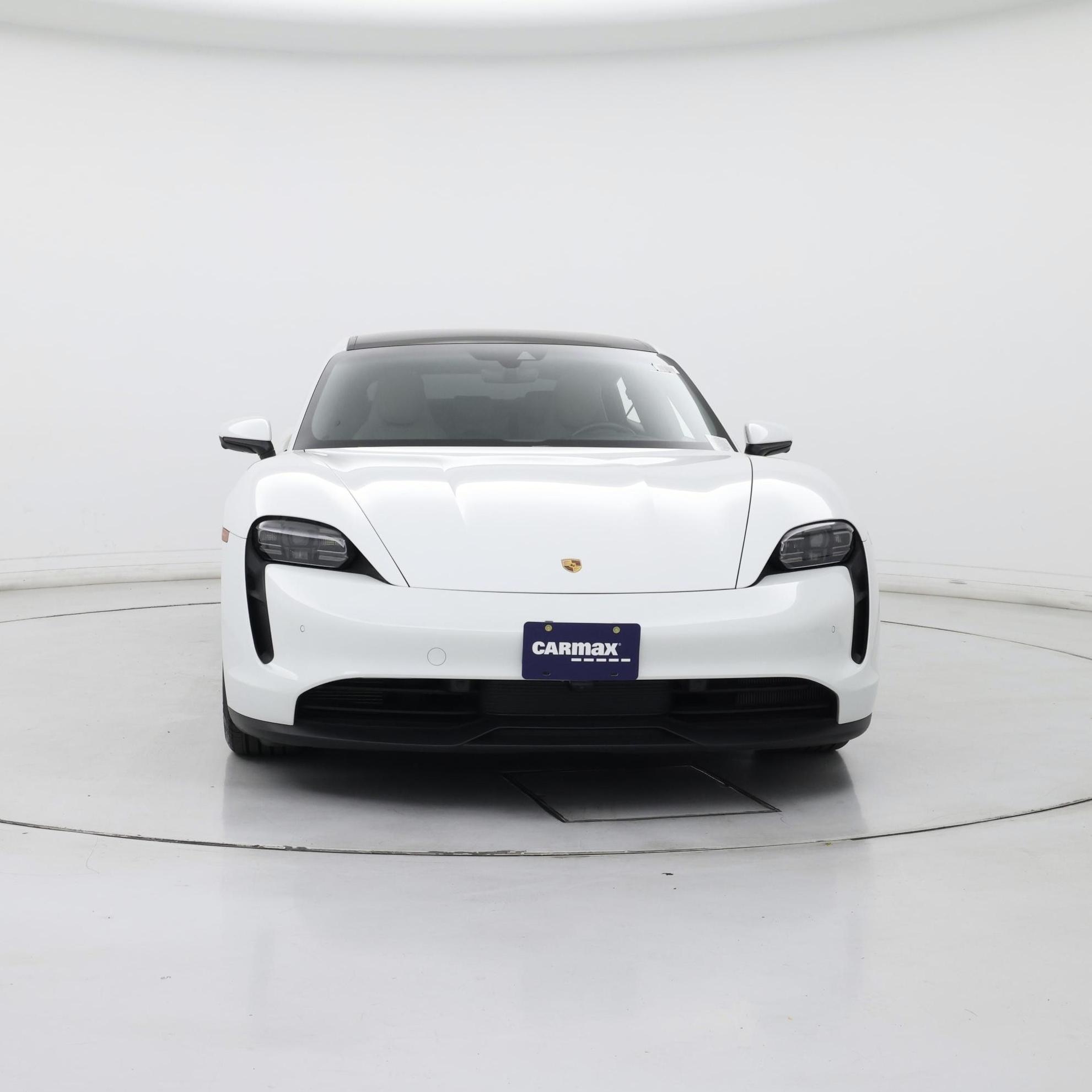 Thumbnail: 2023 Porsche Taycan - 5