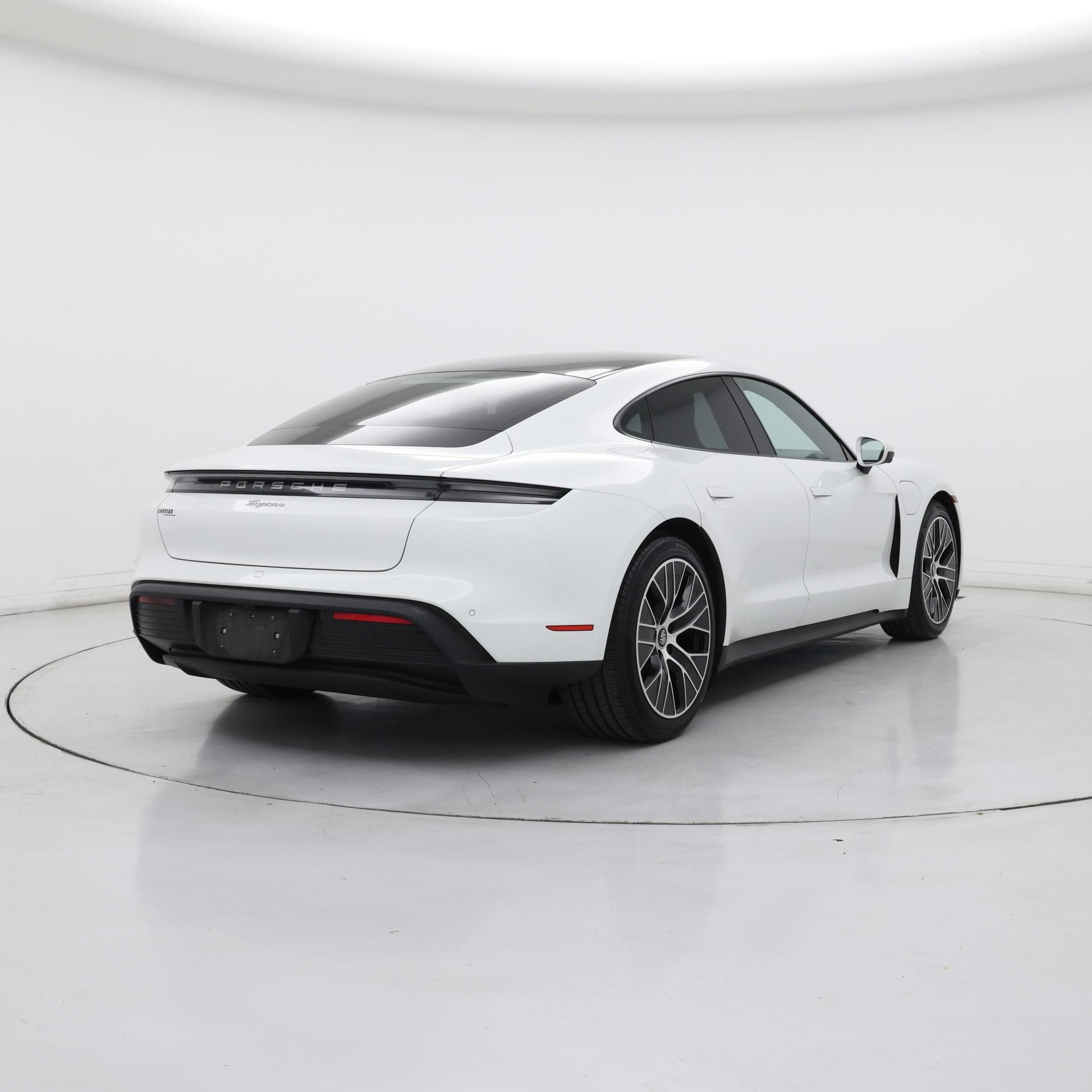 Thumbnail: 2023 Porsche Taycan - 8
