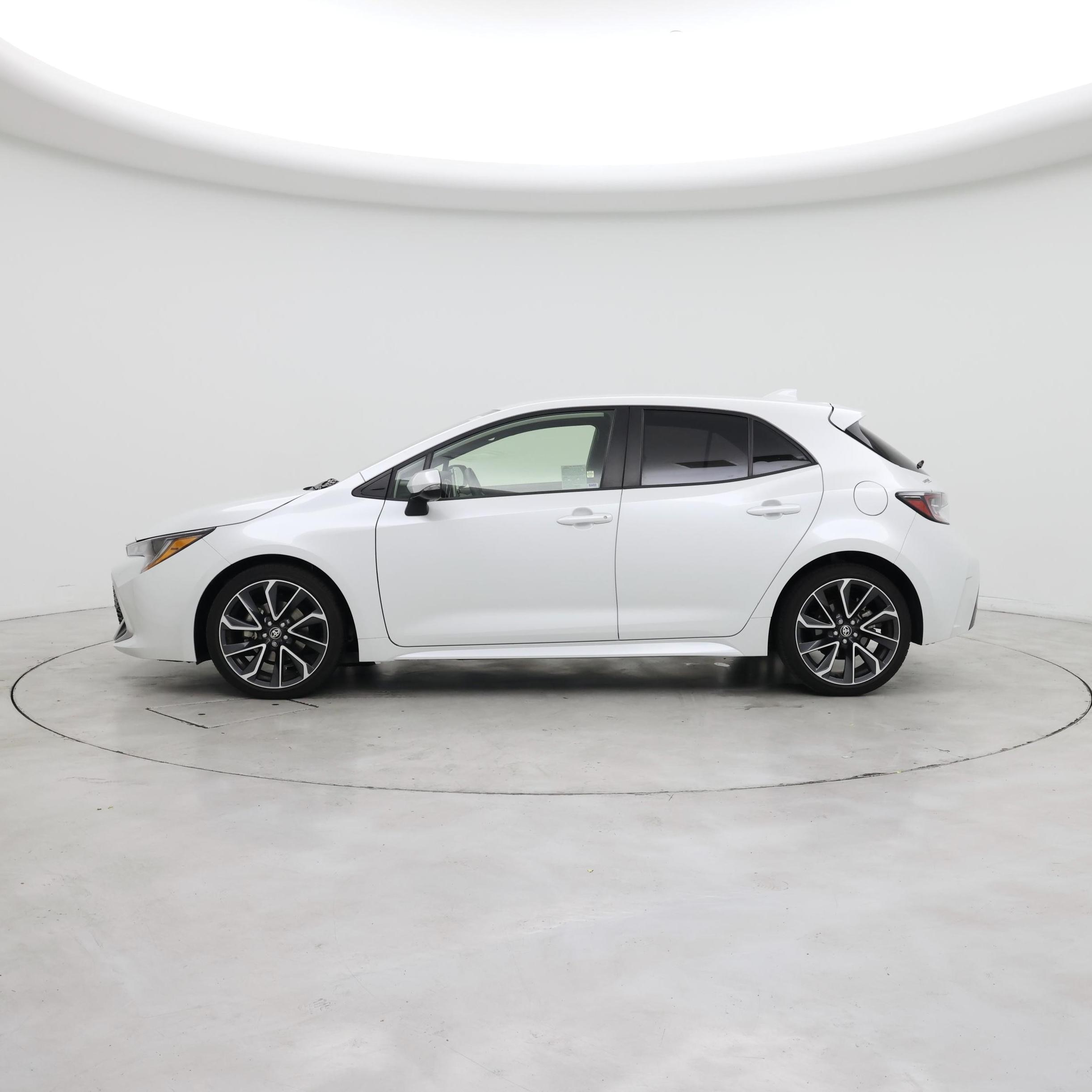 Thumbnail: 2022 Toyota Corolla - 3