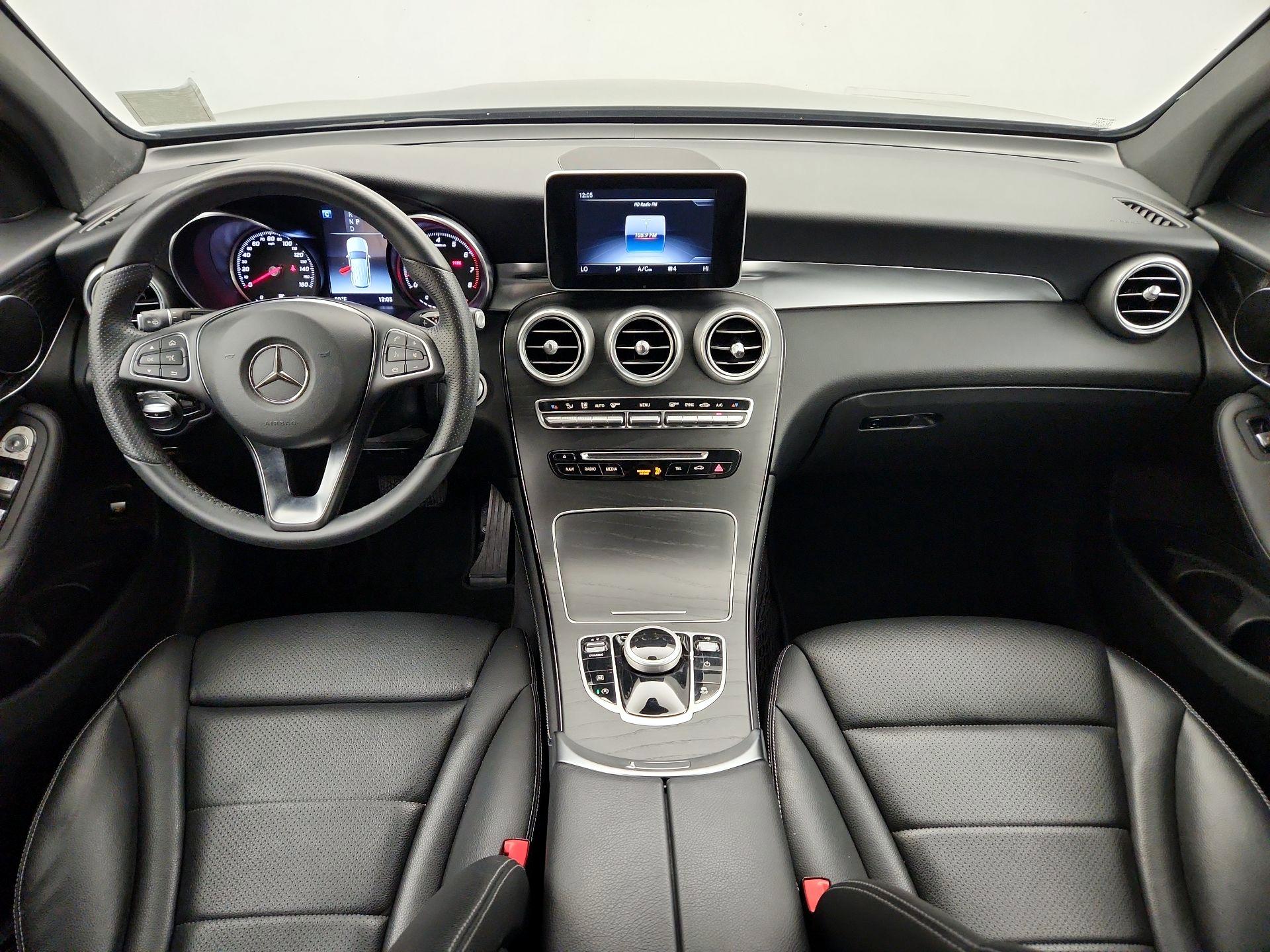 Thumbnail: 2018 Mercedes-Benz GLC - 9