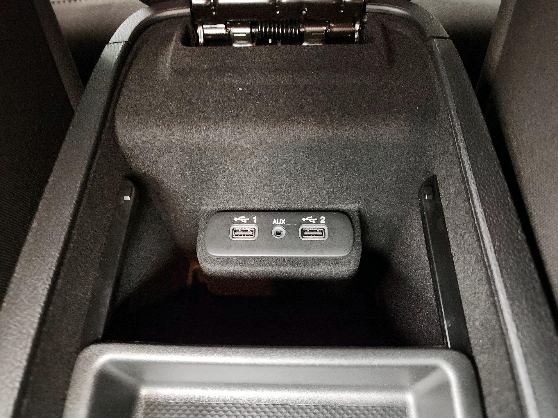 Thumbnail: 2021 Dodge Charger - 18