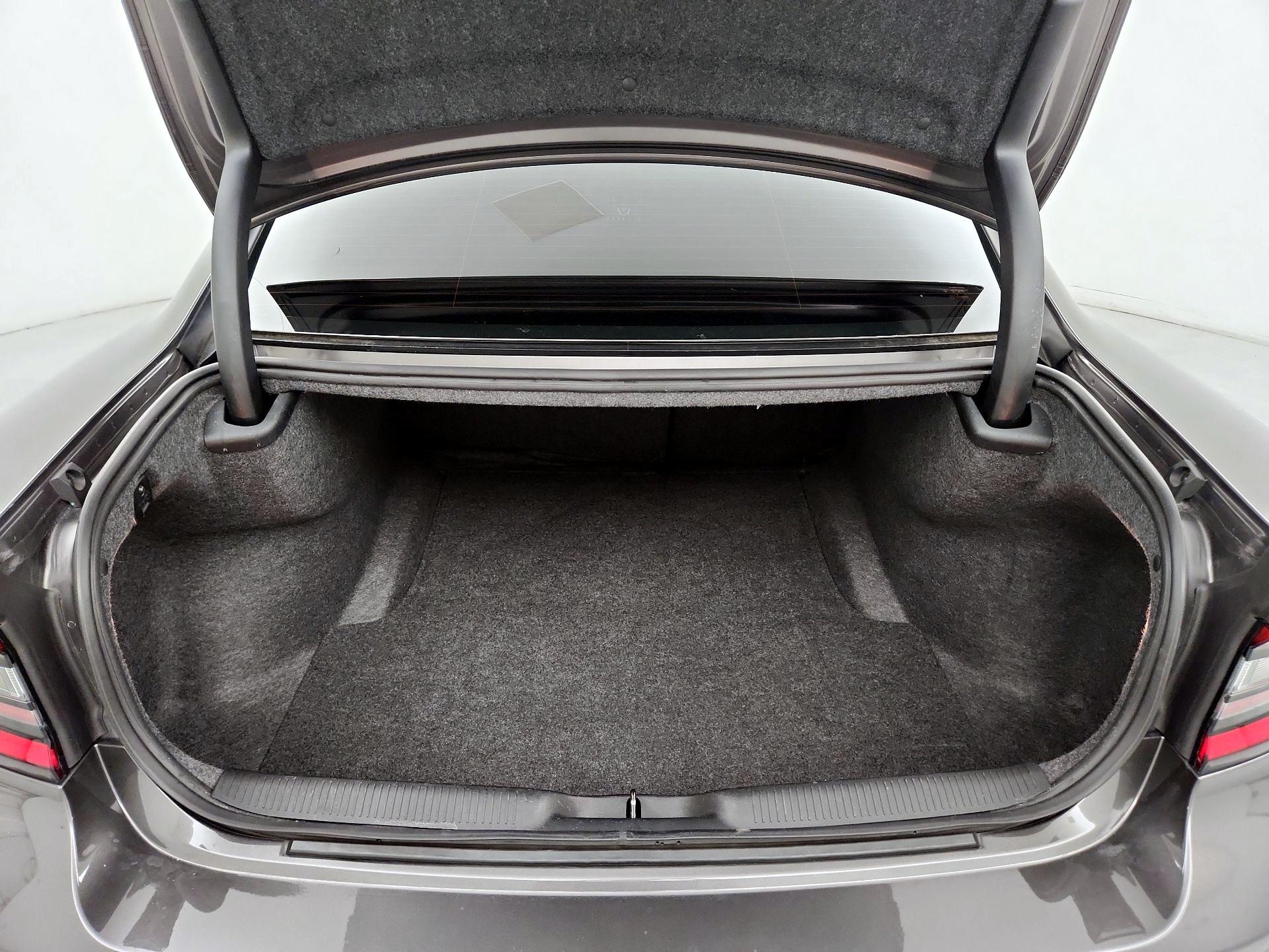 Thumbnail: 2021 Dodge Charger - 20