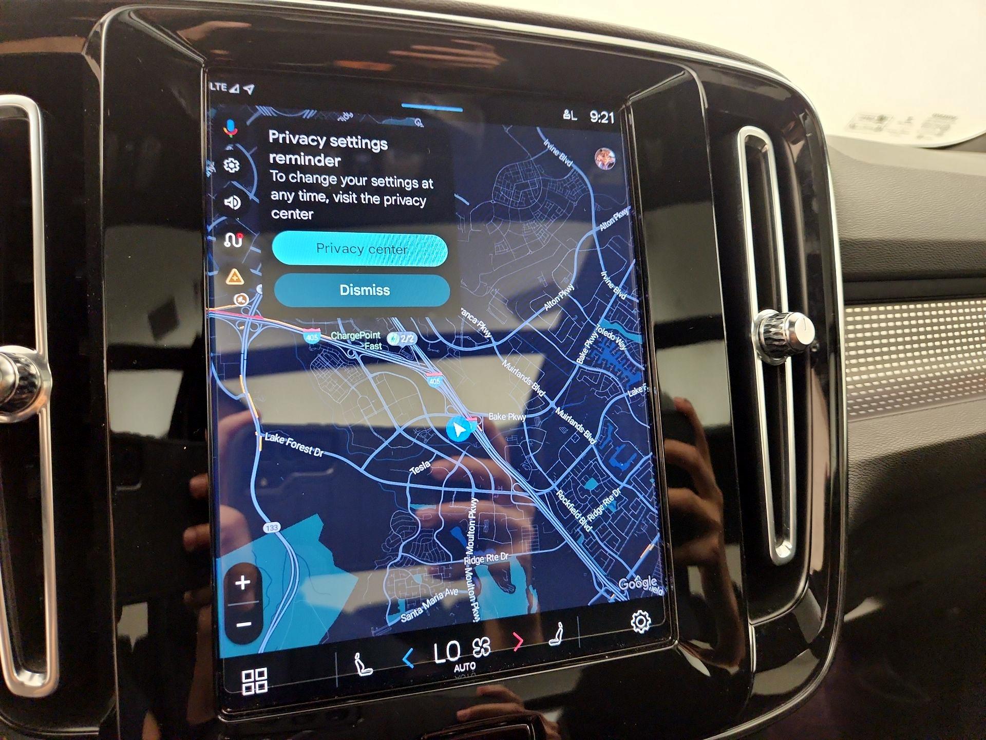 Thumbnail: 2021 Volvo XC40 - 14