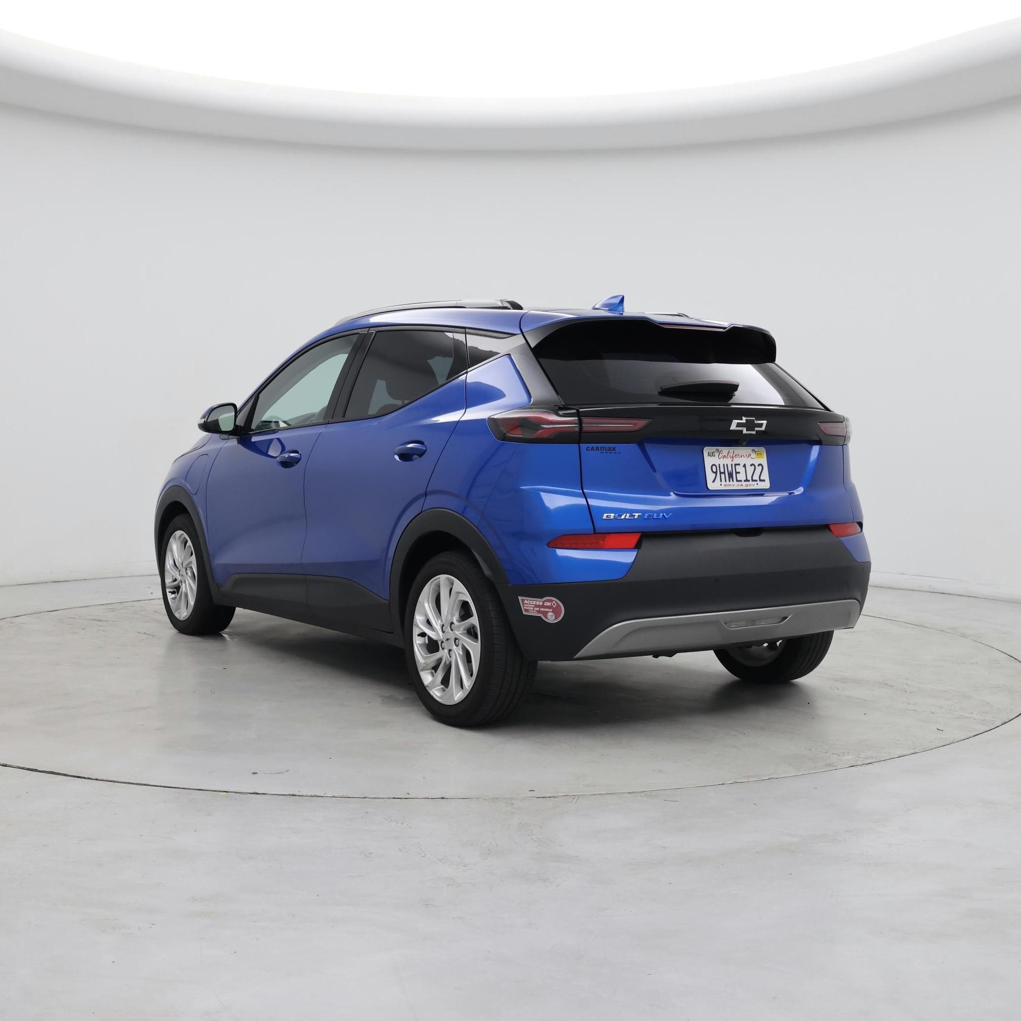 Thumbnail: 2023 Chevrolet Bolt EUV - 2
